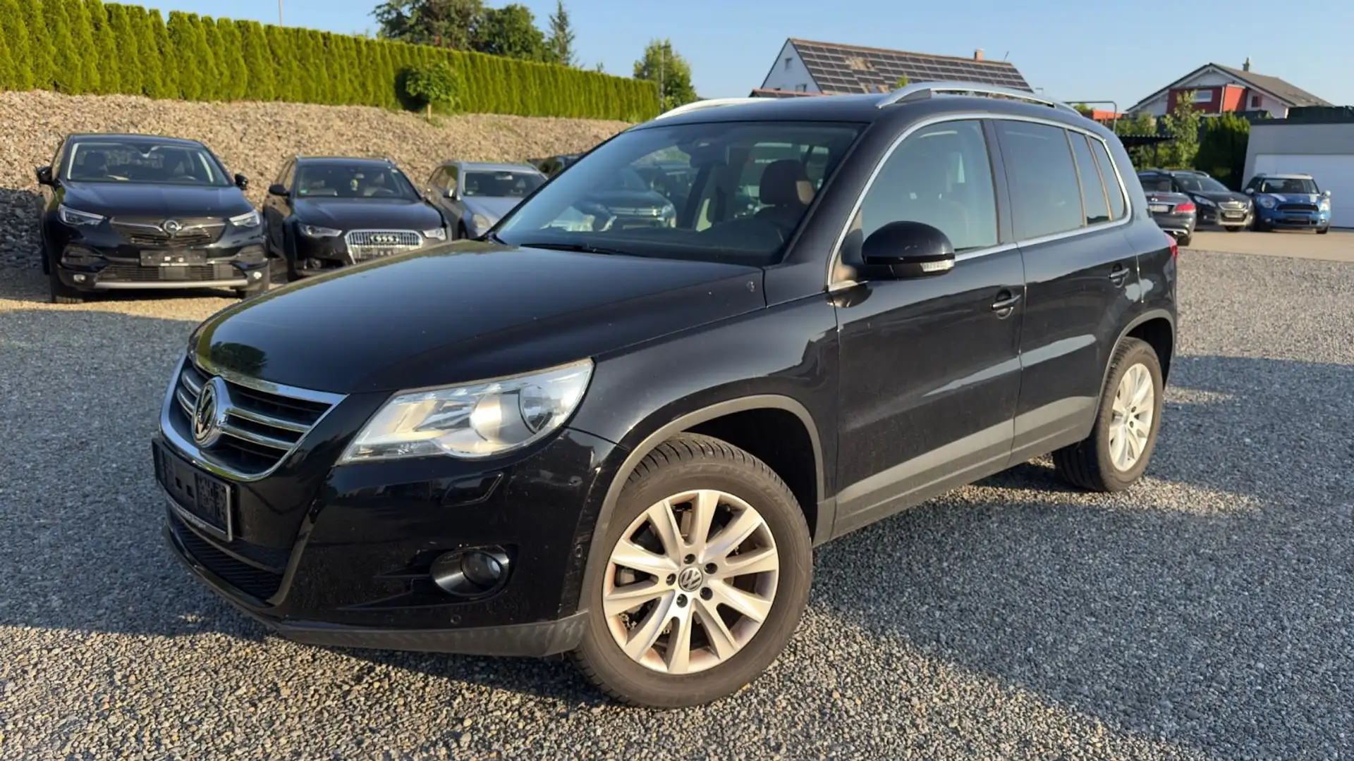 Volkswagen Tiguan 2.0 Sport & Style 4Motion DSG Leder Navi Schwarz - 1