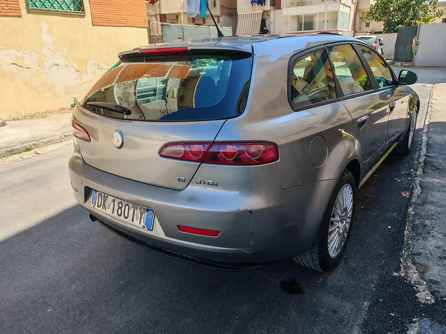 Alfa Romeo 159 159 Sportwagon SW 1.9 jtdm 16v 150cv Stříbrná - 2