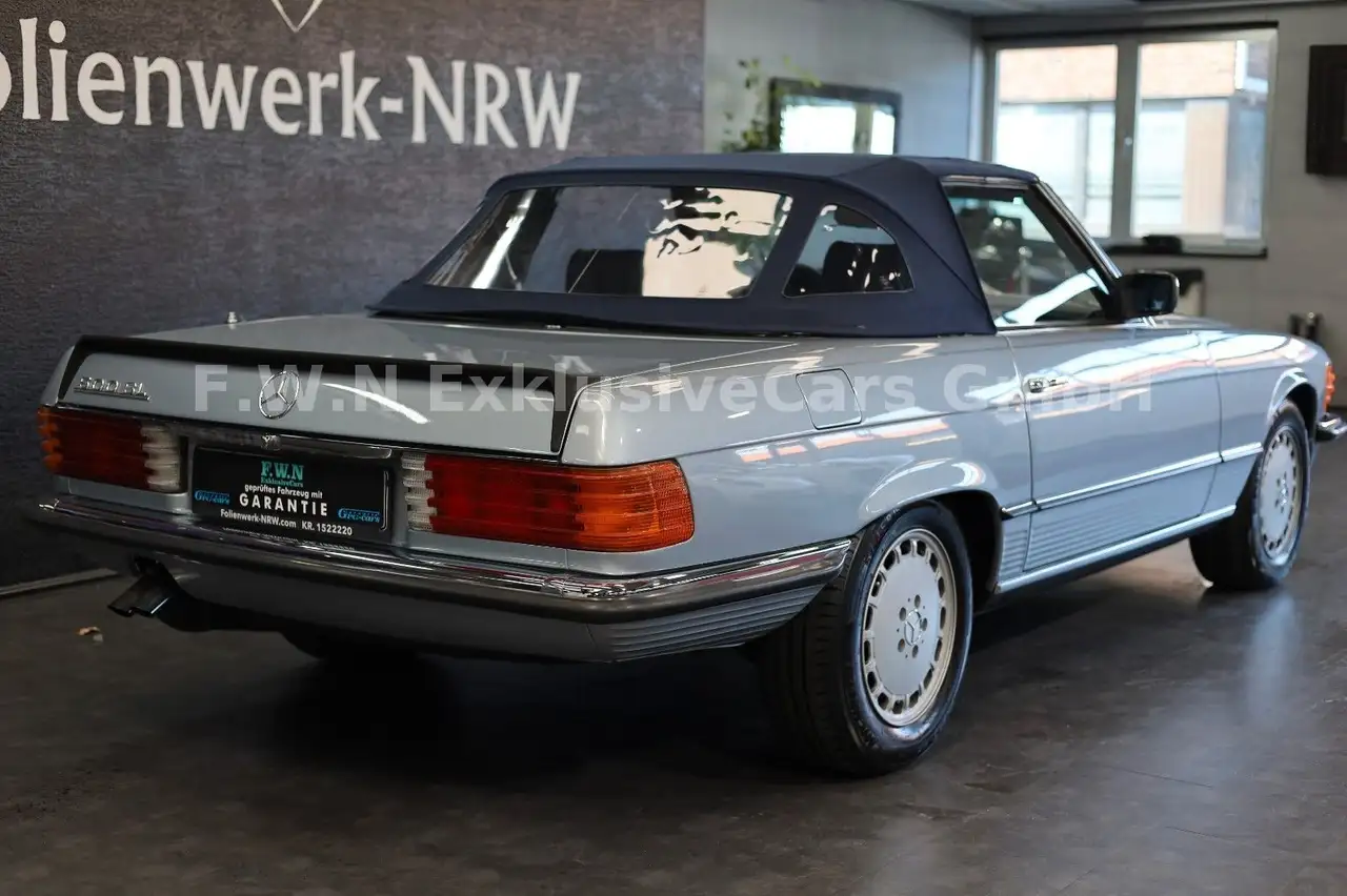 Mercedes-Benz 500 SL Cabrio W107 Oldtimer H/Neuwertig, foto 11