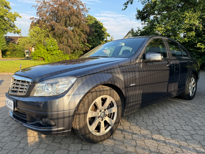 Mercedes-Benz C 200 CDI DPF Automatik BlueEfficiency *nur 89 TKM*HU neu*Scheckheft*Behörde* — photo 4
