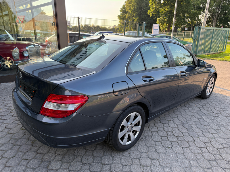 Mercedes-Benz C 200 CDI DPF Automatik BlueEfficiency *nur 89 TKM*HU neu*Scheckheft*Behörde* — photo 5