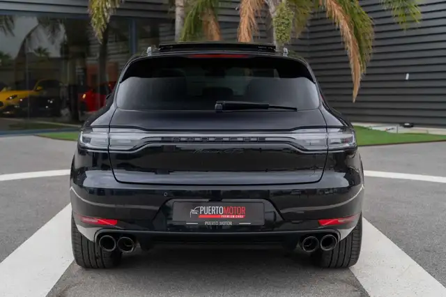 Porsche Macan view 5