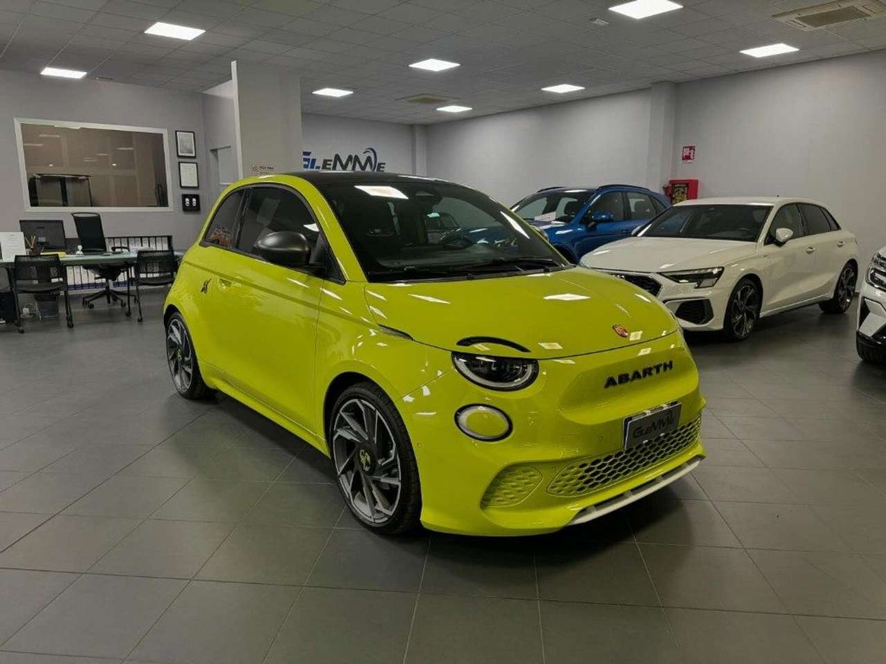 Abarth 500e Scorpionissima