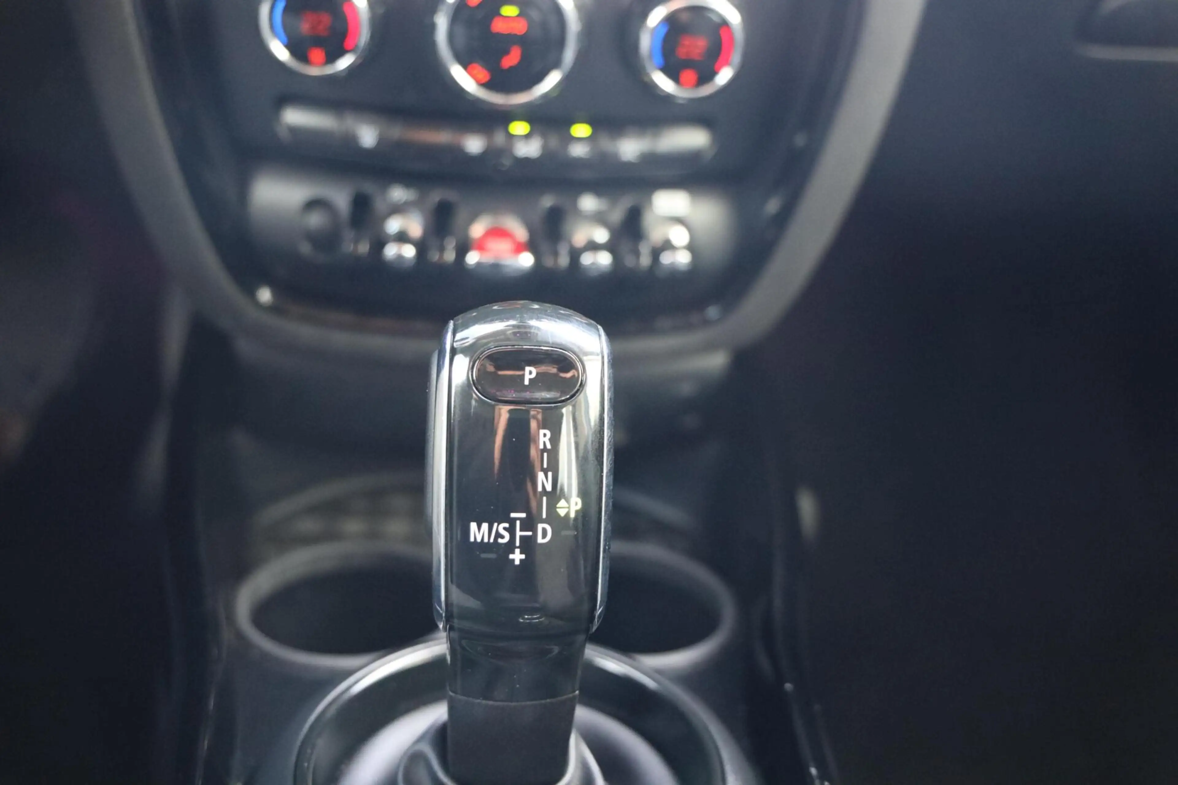 MINI One Clubman 1.5 Business Edition|Automaat|Clima|Navi|Cruise|LE — photo 14