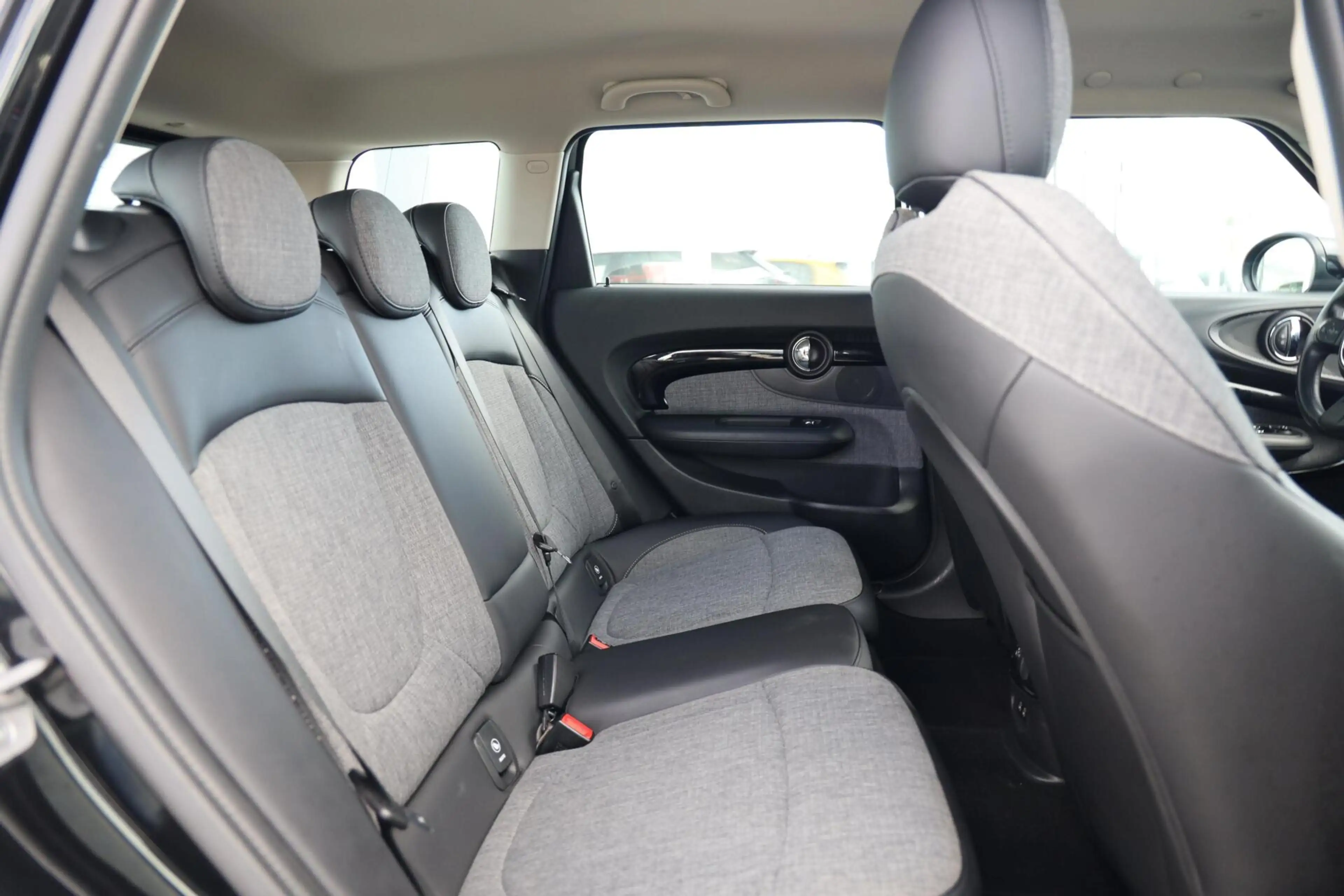 MINI One Clubman 1.5 Business Edition|Automaat|Clima|Navi|Cruise|LE — photo 10