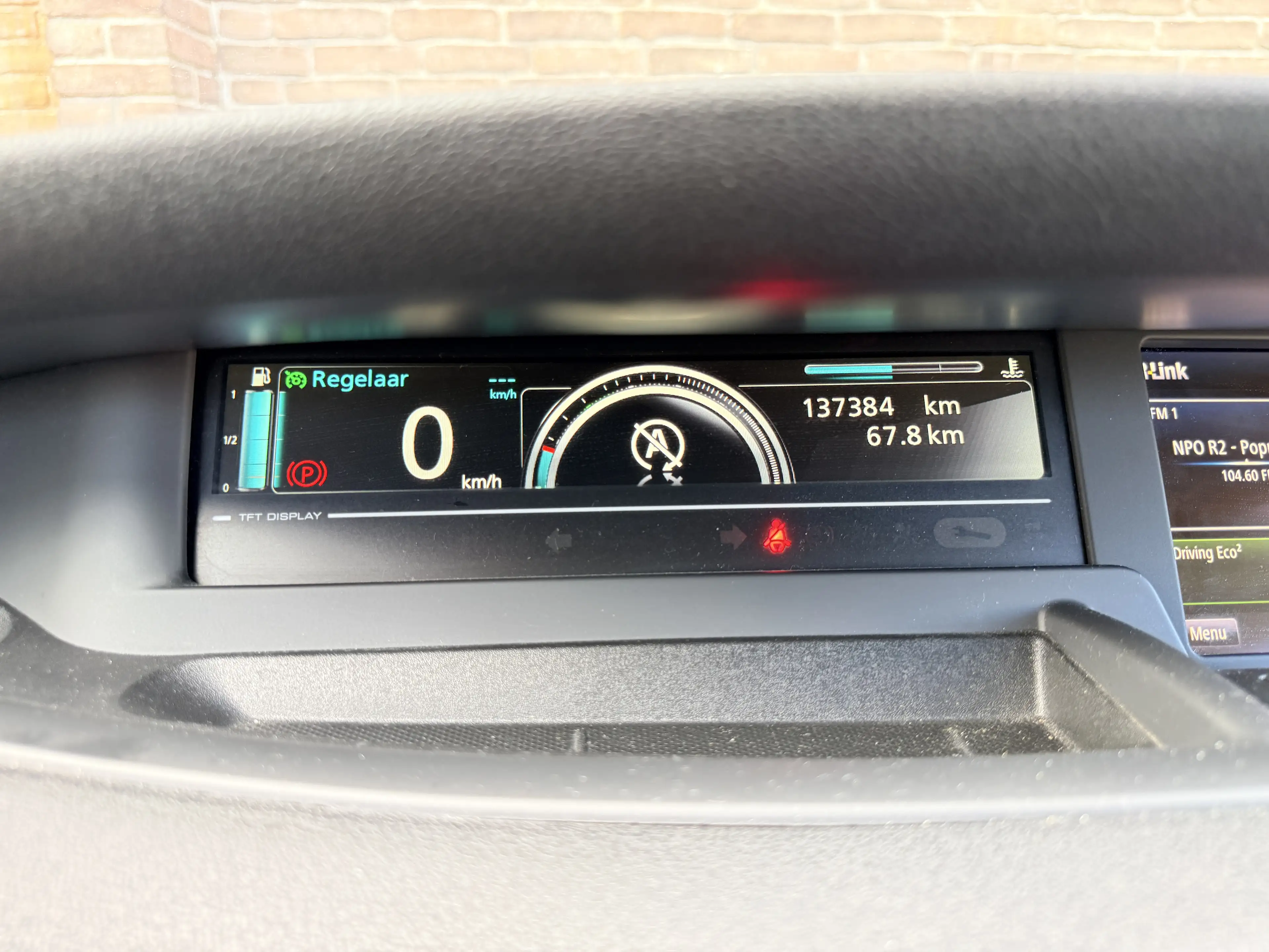 Renault Grand Scenic Série Limitée R-Cinéma·Cruise·Climate·Trekhaak·Nav — photo 15