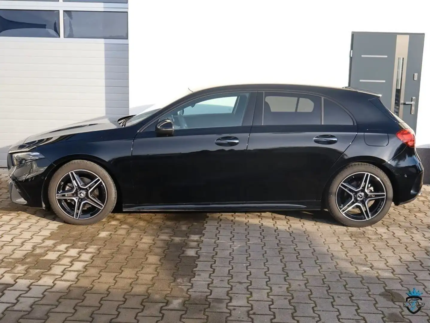 Mercedes-Benz A 200 A 200 d AMG Line Premium auto Noir - 2