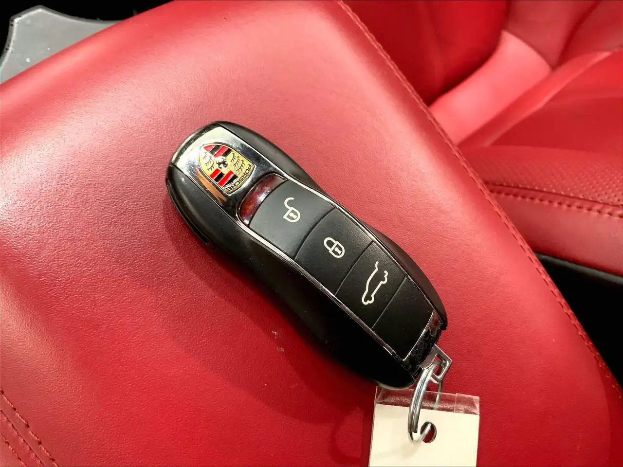 Porsche Macan снимка Porsche Macan