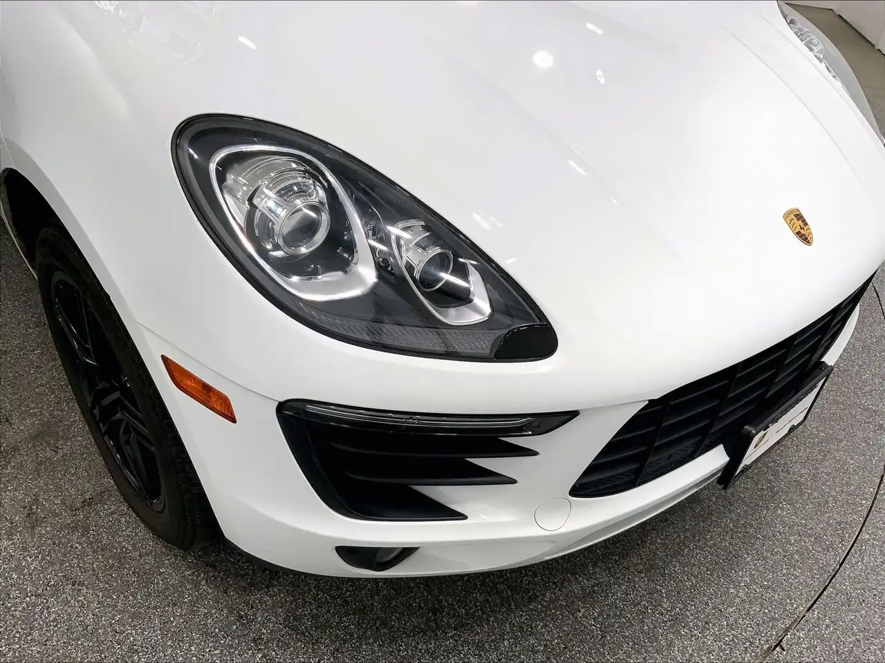 Porsche Macan снимка Porsche Macan