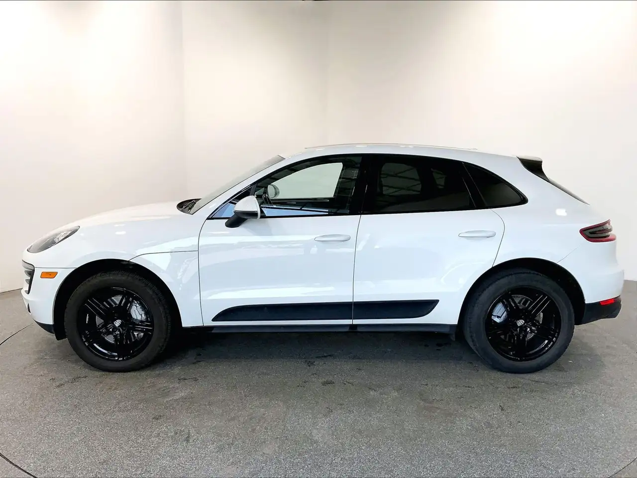 Porsche Macan снимка Porsche Macan