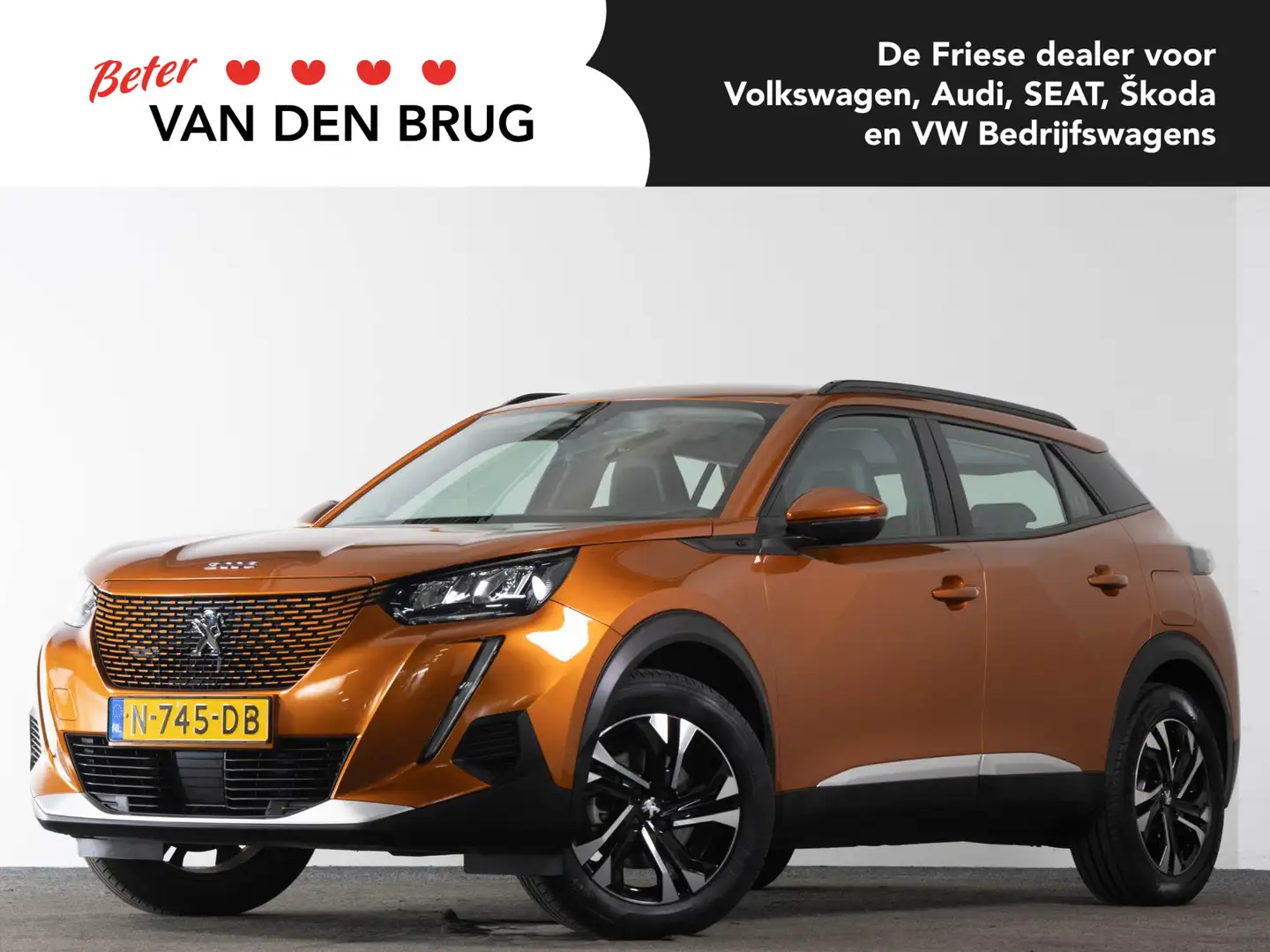Peugeot e-2008 EV Allure 50 kWh 136 PK | Navigatie Via Smartphone Pomarańczowy - 1