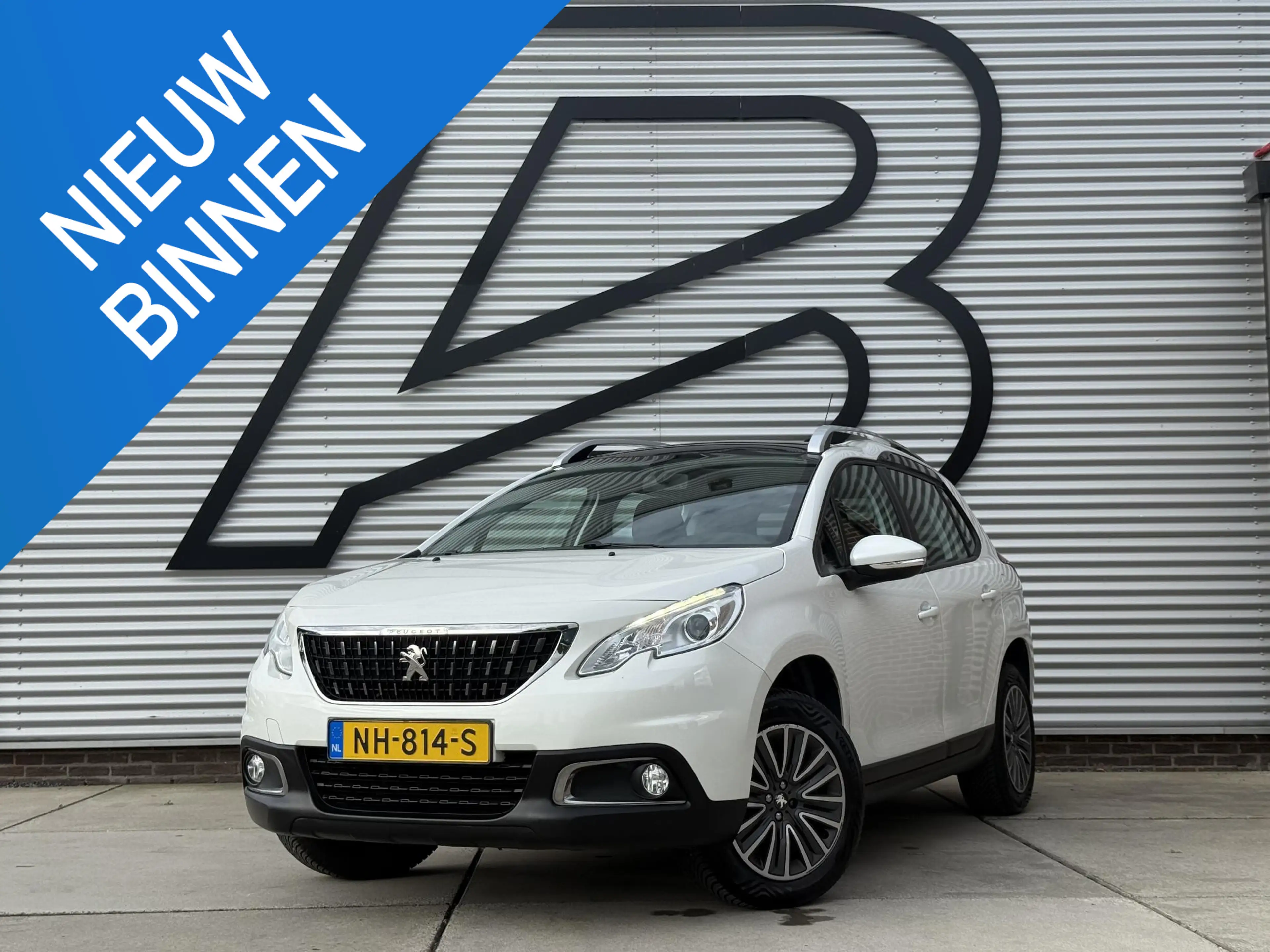 Peugeot 2008 1.2 PureTech Blue Lion 2e Eigenaar|Pano|Navi|Carpl