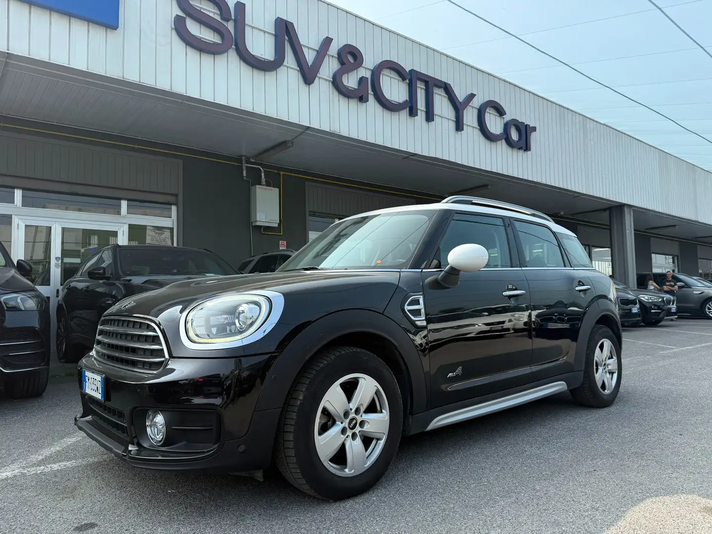 MINI Cooper D Countryman Mini Countryman 2.0 Cooper D all4 auto Nero - 1