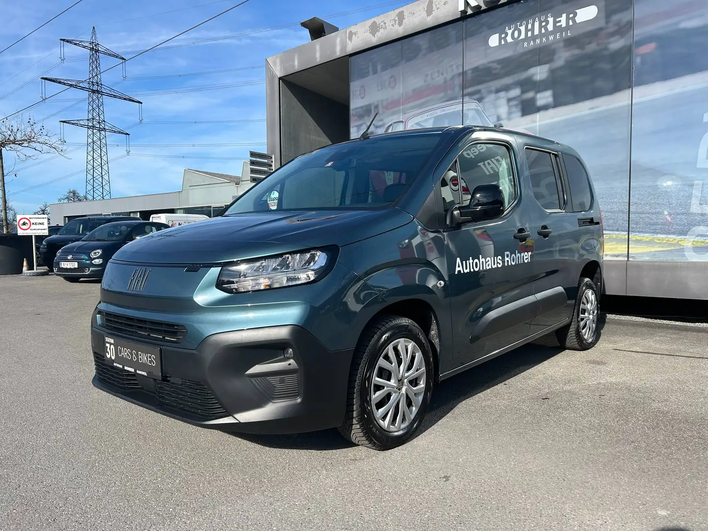 Fiat Doblo M BlueHDi 130 S&S 6-Gang-Manuell Blau - 2