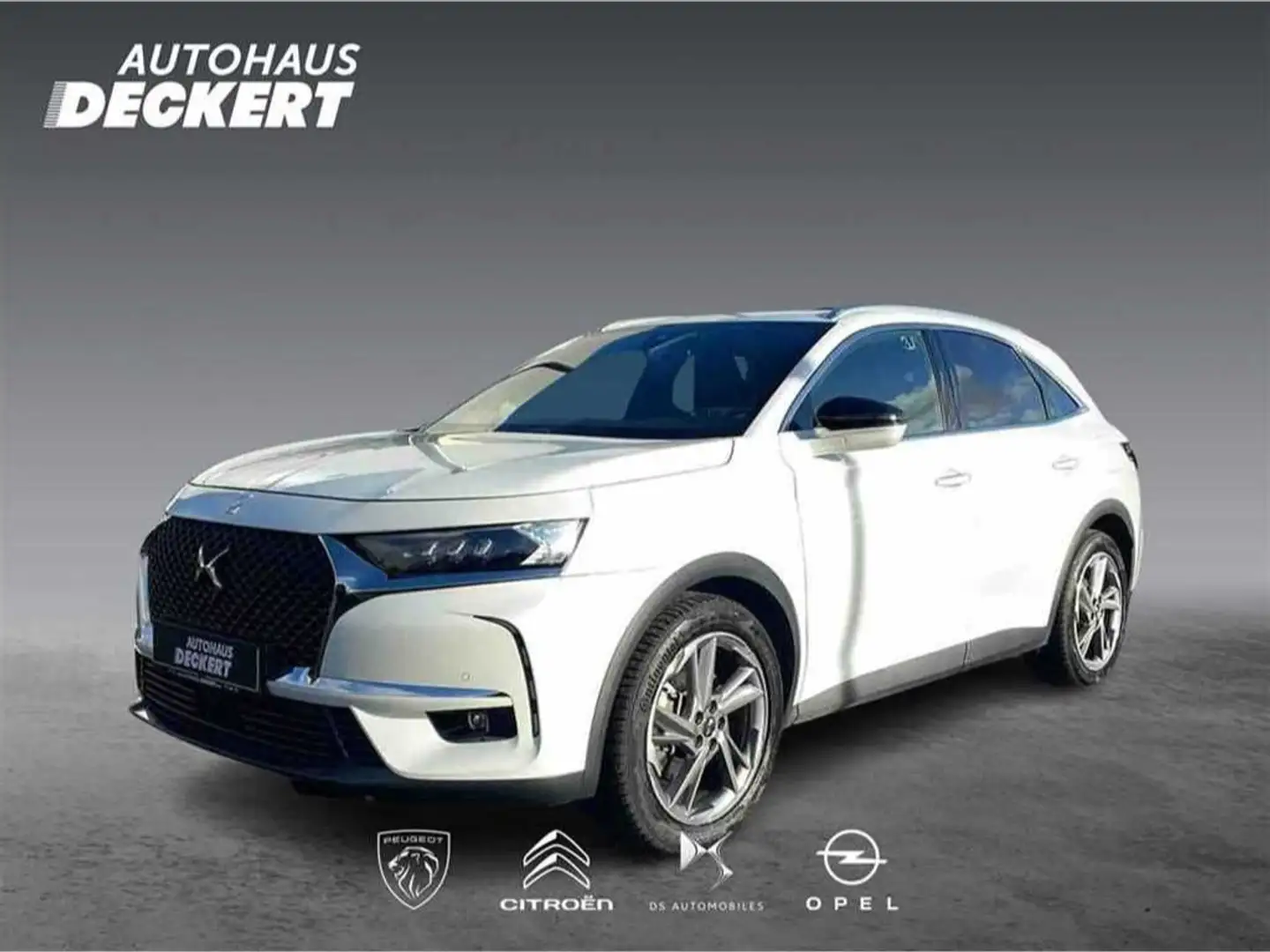 DS Automobiles DS 7 Crossback E-Tense Hybrid 4x4 300 So Chic S&S Weiß - 1