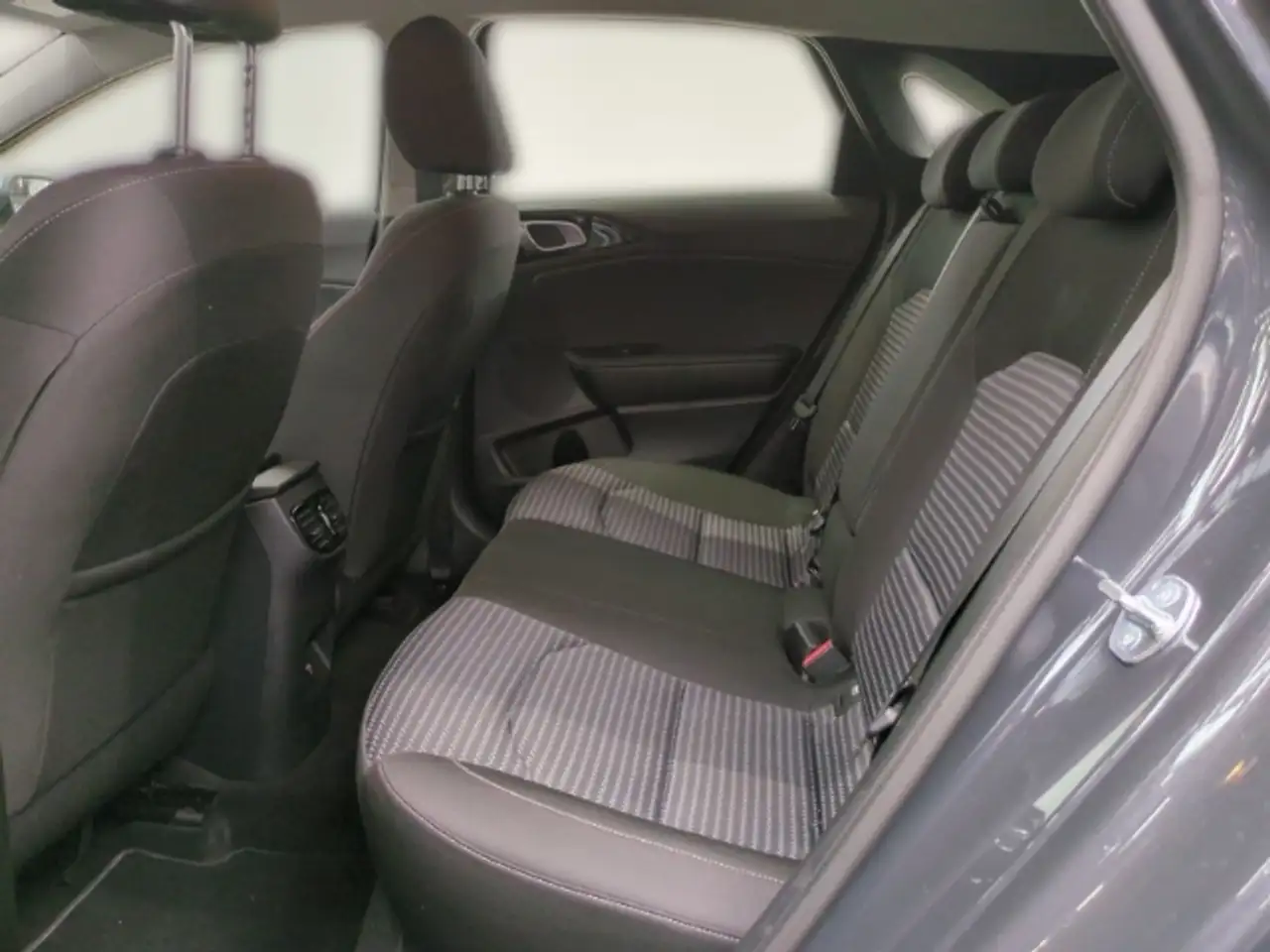 Kia Ceed / cee'd VISION 1.5 SITZHZG,NAVI,KAMERA,CARPLAY,DAB 10