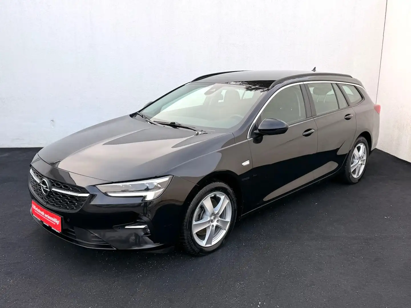 Opel Insignia Edition ST DTCi Schwarz - 2