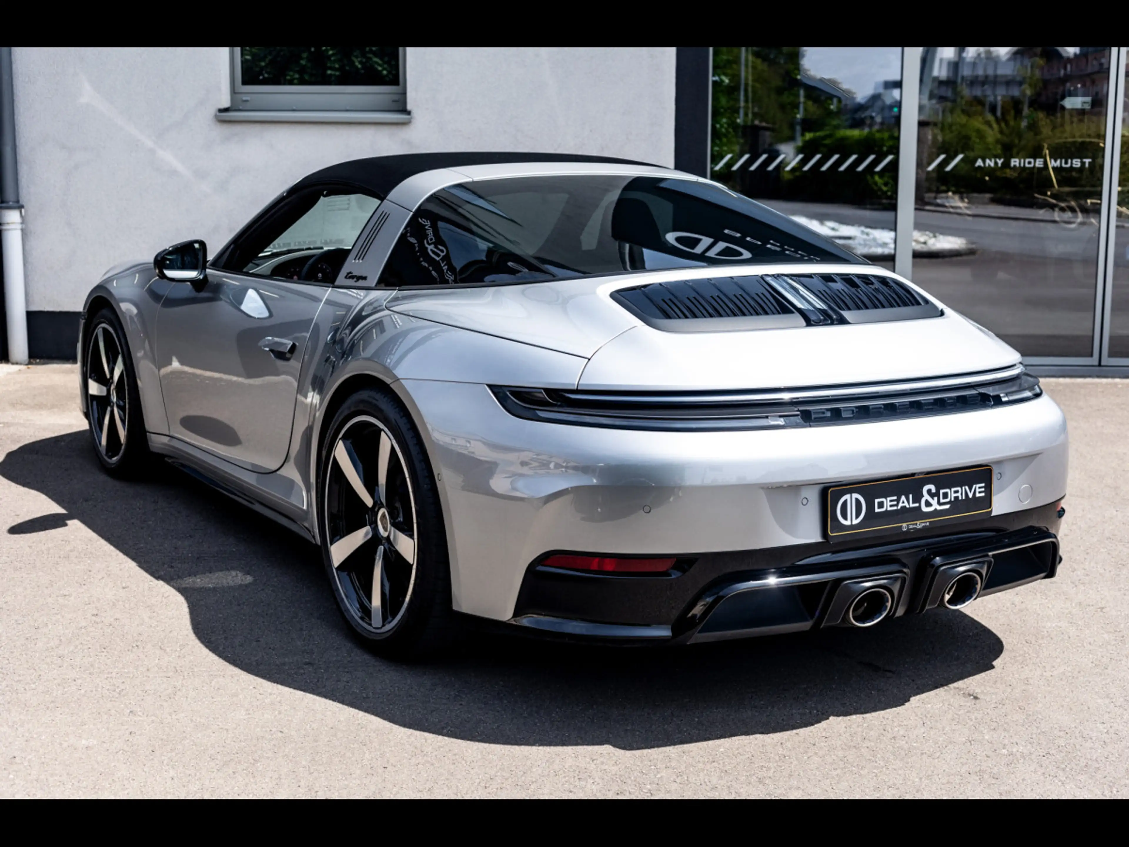 Porsche 911 992.2 TARGA 4 GTS PDK°BLACK SPORT DESIGN°LIFT°360 — photo 8