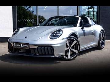 992.2 TARGA 4 GTS PDK°BLACK SPORT DESIGN°LIFT°360
