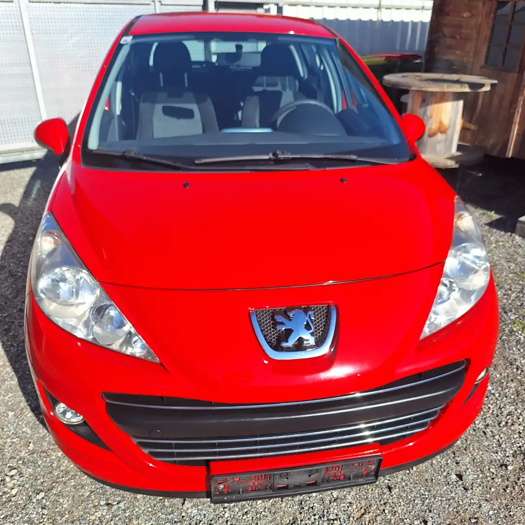 Peugeot 207 207 Trendy 1,4 16V Trendy Rot - 1