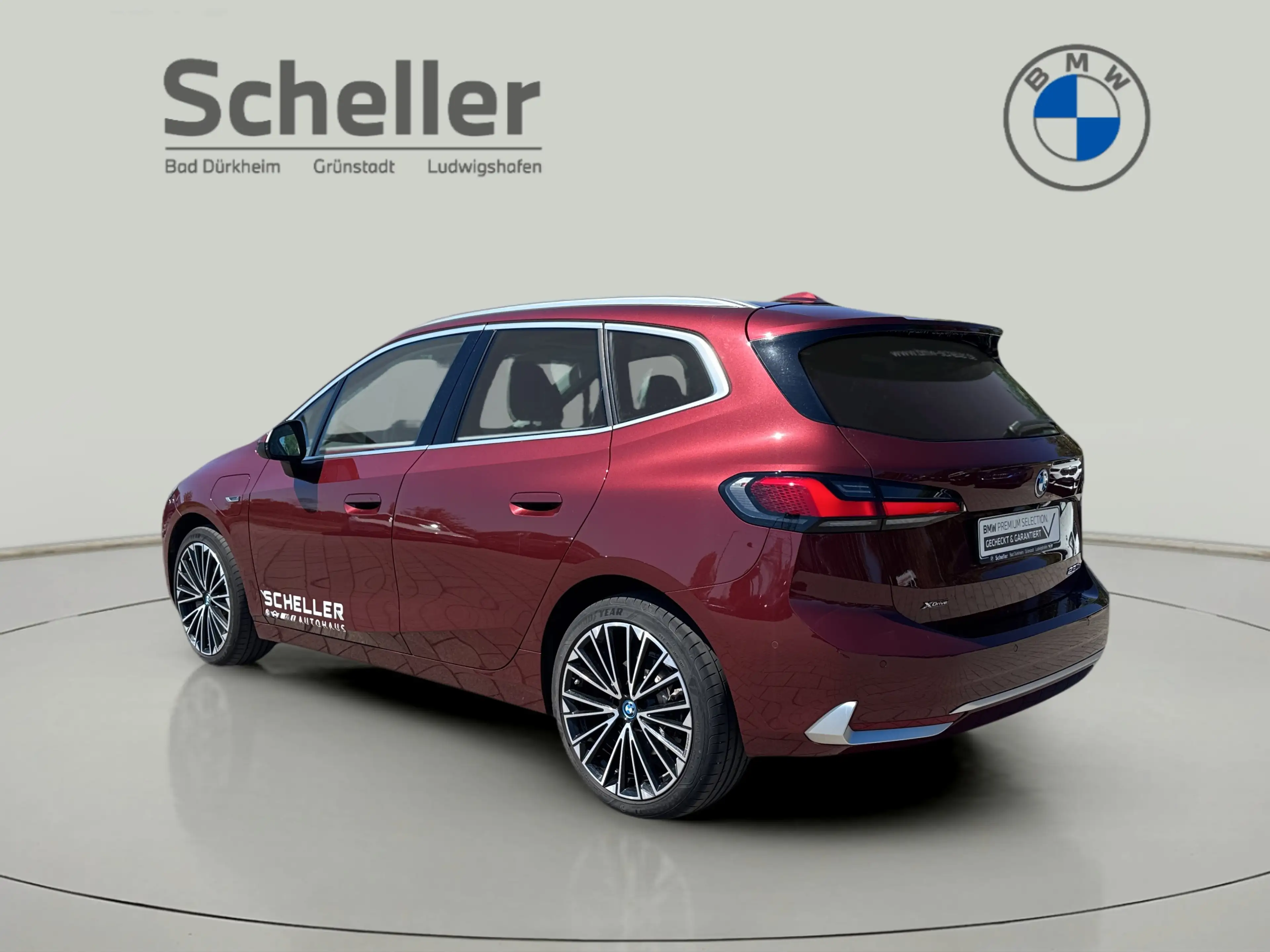 BMW 230 e xDrive Active Tourer Luxury Line — photo 6