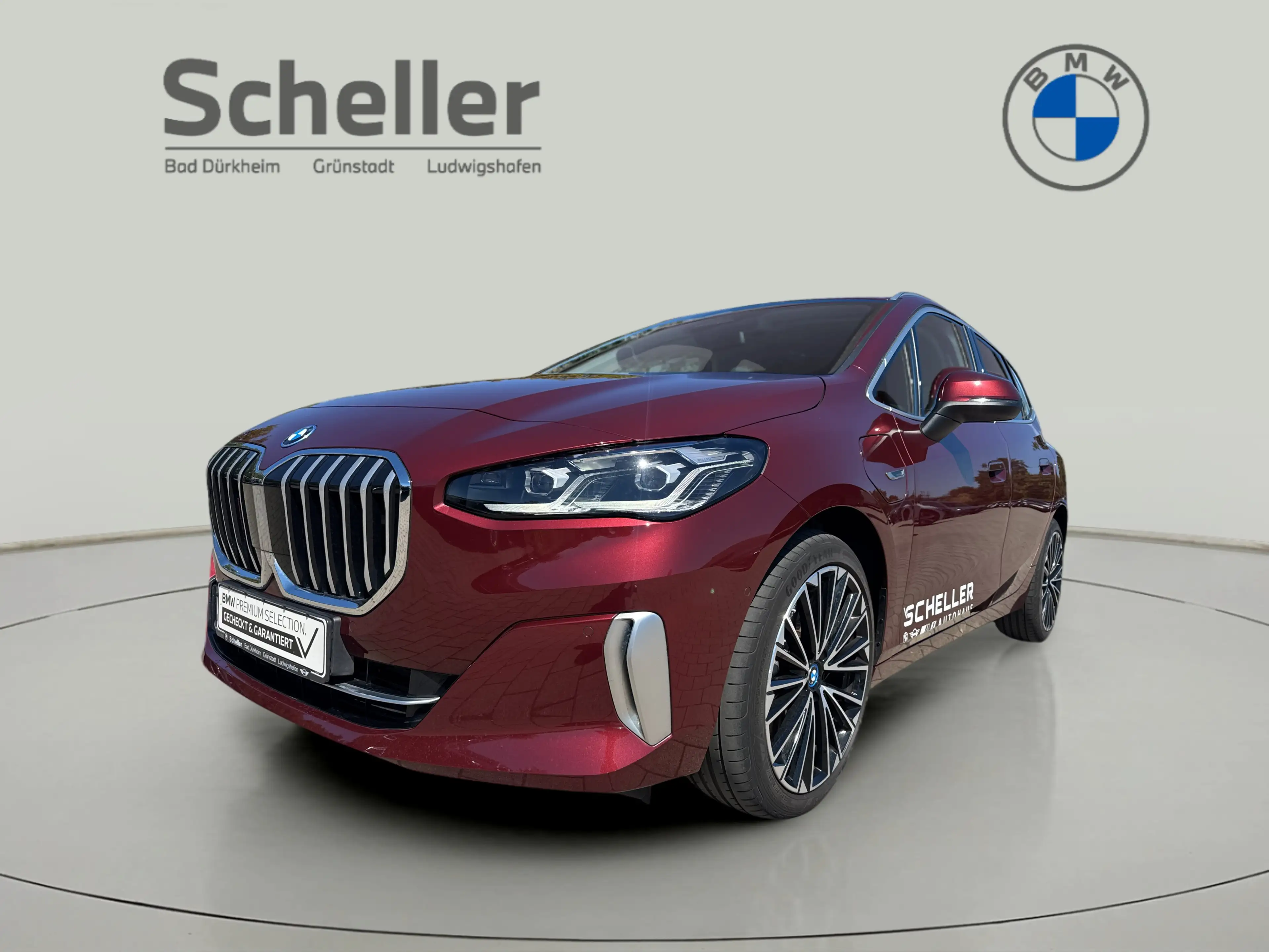 BMW 230 e xDrive Active Tourer Luxury Line — photo 11
