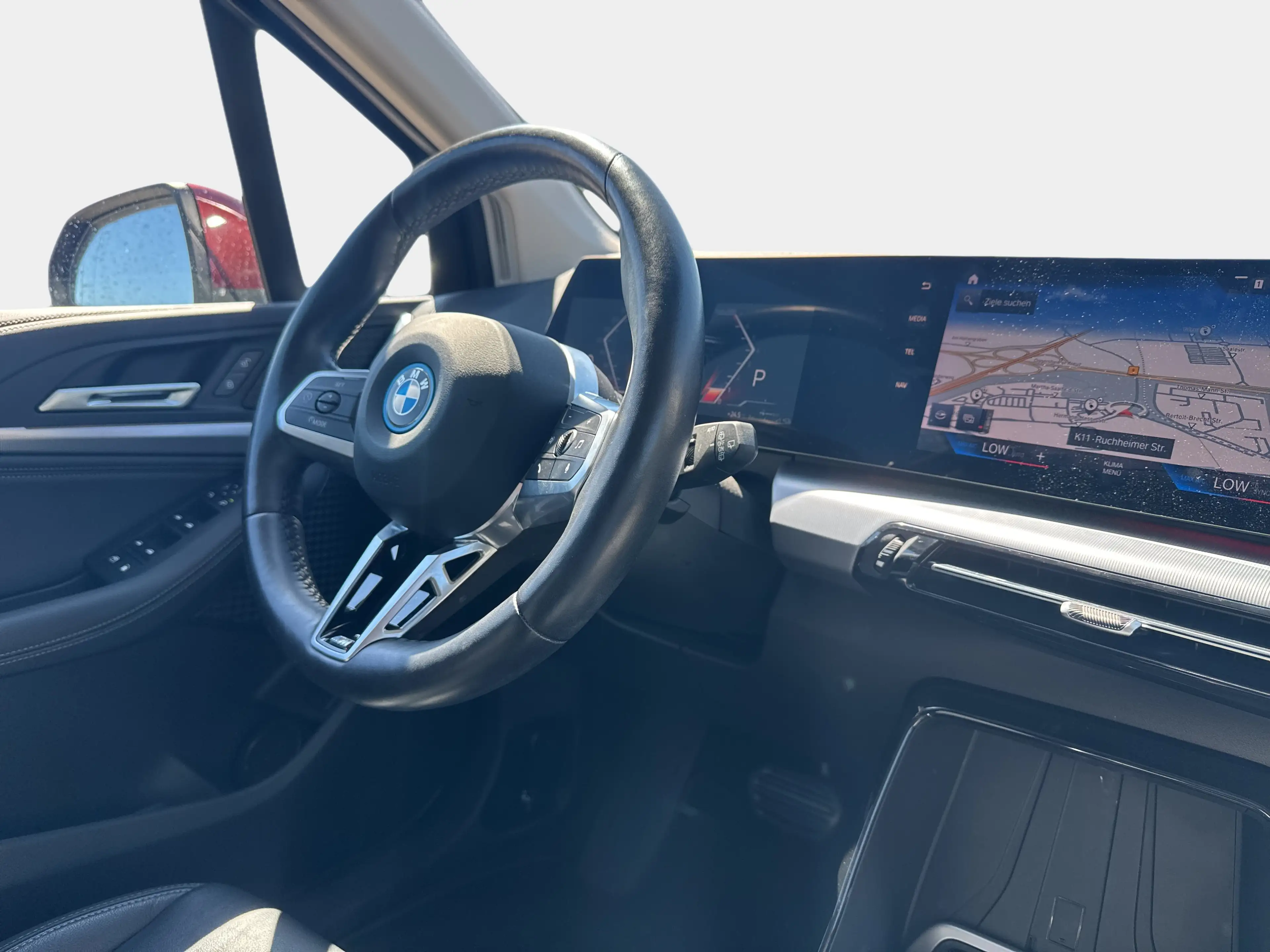 BMW 230 e xDrive Active Tourer Luxury Line — photo 14
