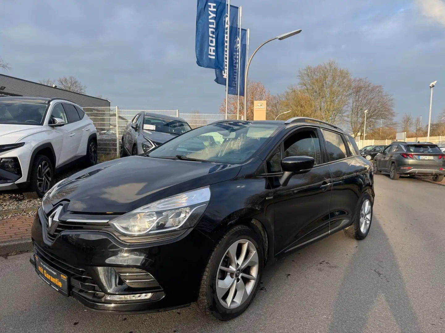 Renault Clio LIMITED/2.HAND/NAVI/KLIMAAUT/ALU/PDC/SHZ/HU-NEU! Schwarz - 1