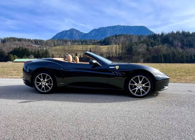 Ferrari California Ansicht 2