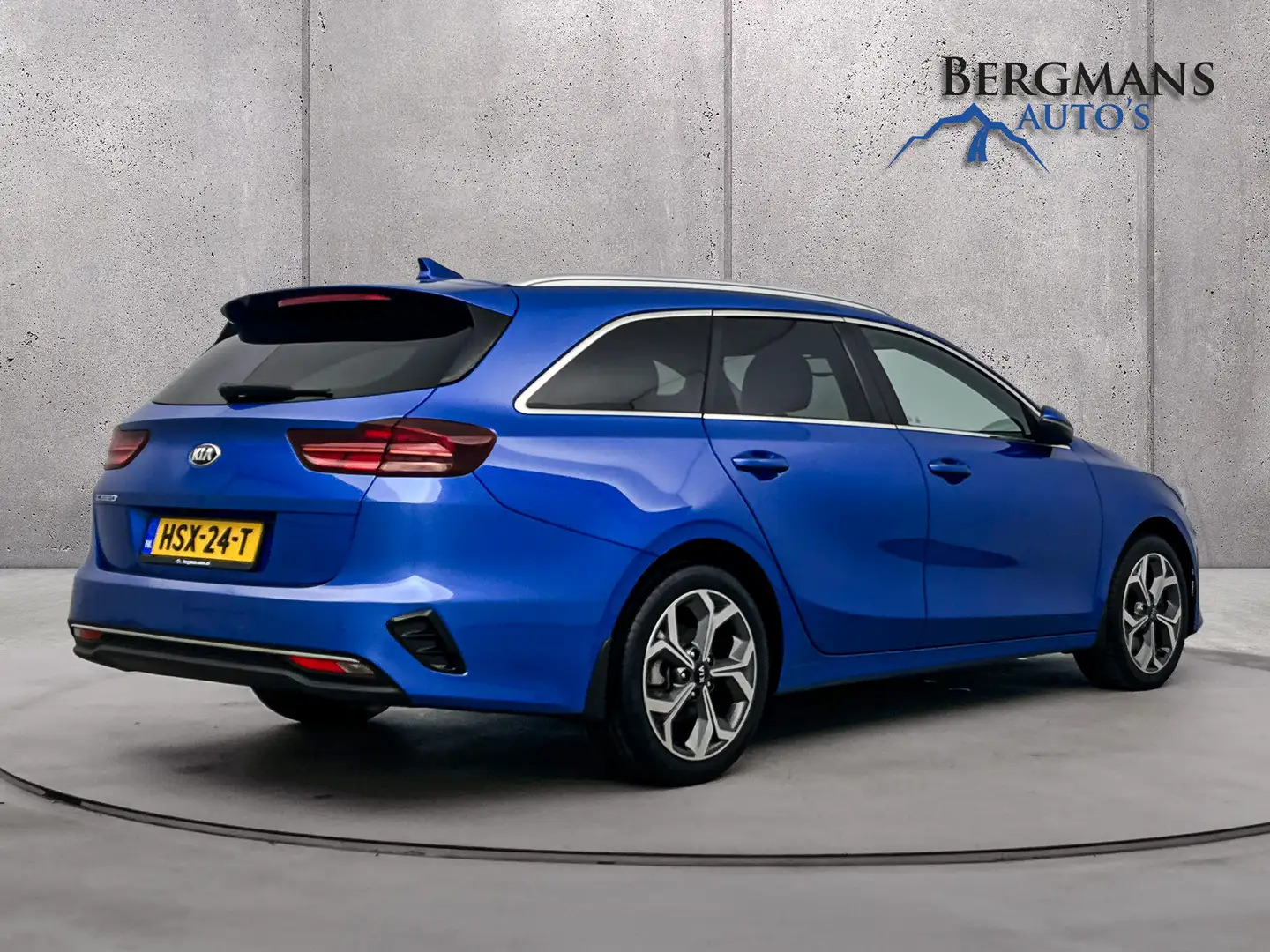 Kia Ceed SW / cee'd SW Sportswagon // 1.5 T-GDi MHEV DynamicPlusLine // N Blu/Azzurro - 2