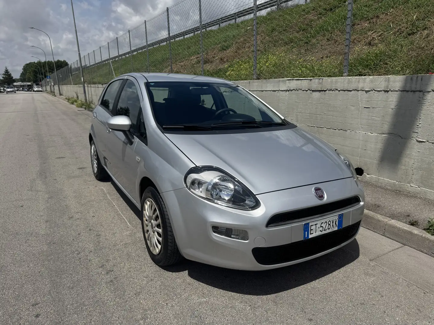 Fiat Grande Punto 5p 1.3 mjt 16v Dynamic 90cv 6m - 1