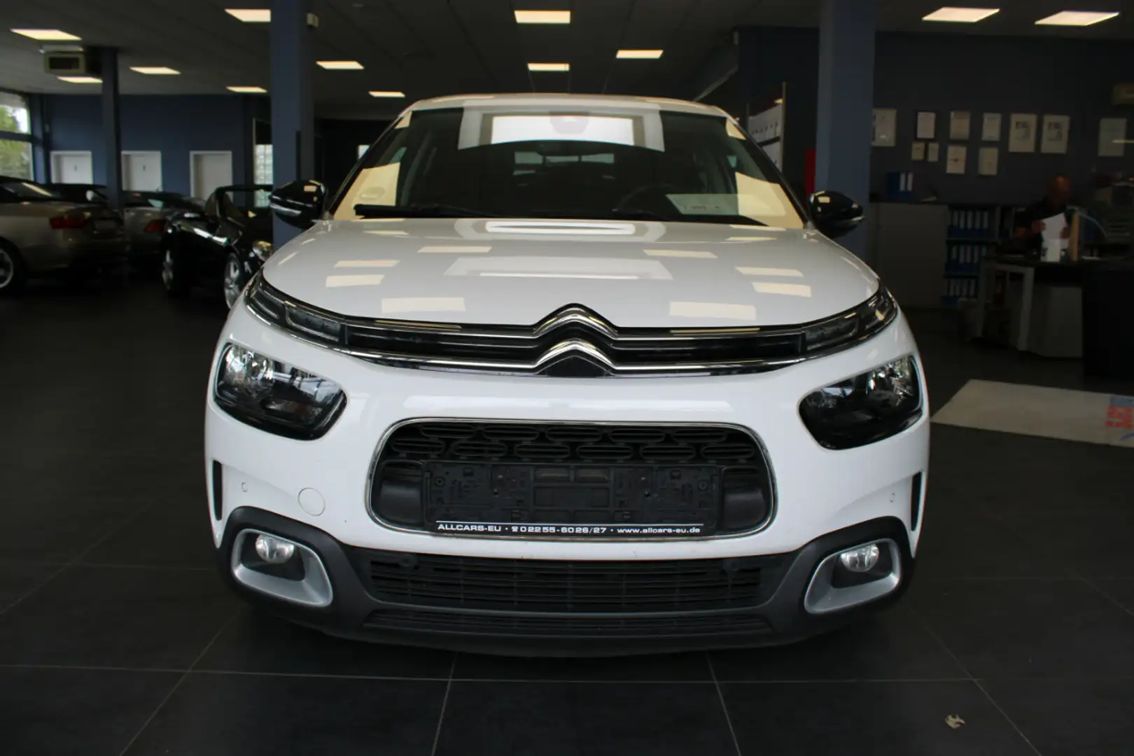 Citroen C4 Cactus PureTech Shine Weiß - 2