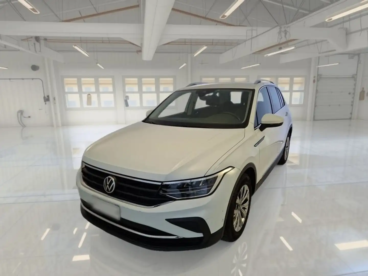 Volkswagen Tiguan 1.5 TSI ACT 110KW LIFE 5 PORTE SUV - 1