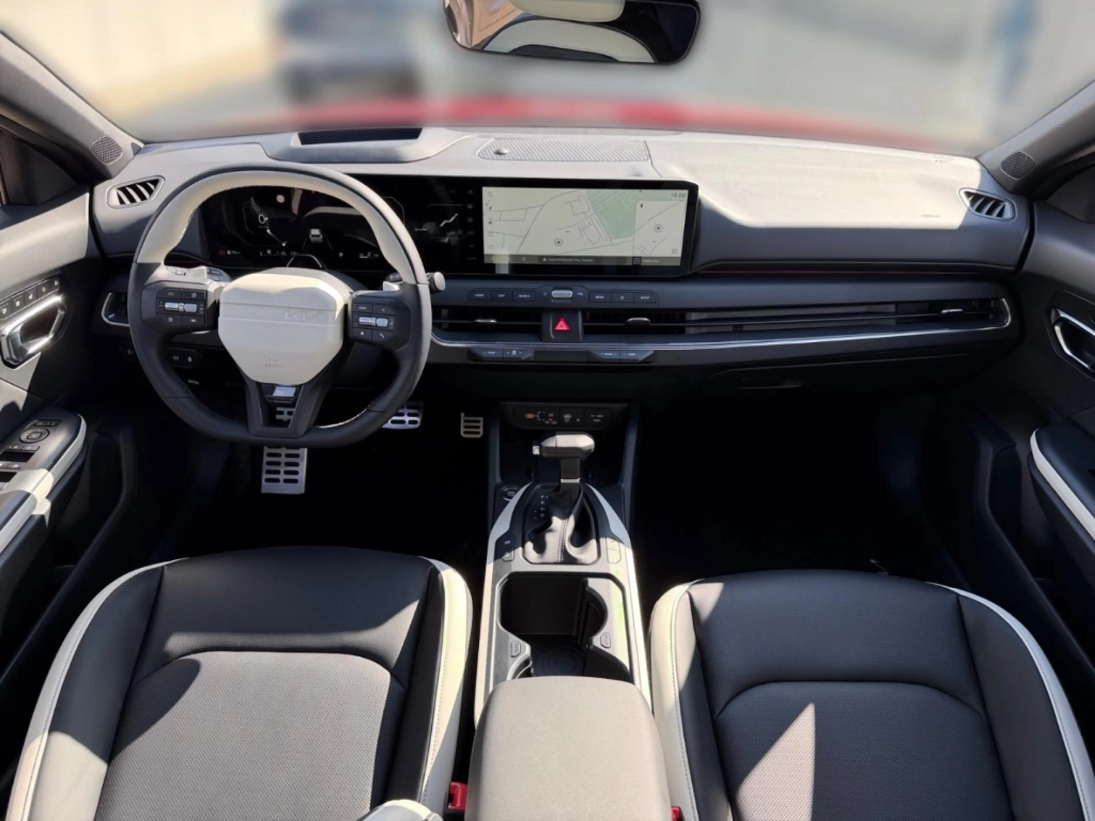 Kia K4 1.6T GT-Line DCT7 Drive Sitz Sound Design 360 Kame — photo 10