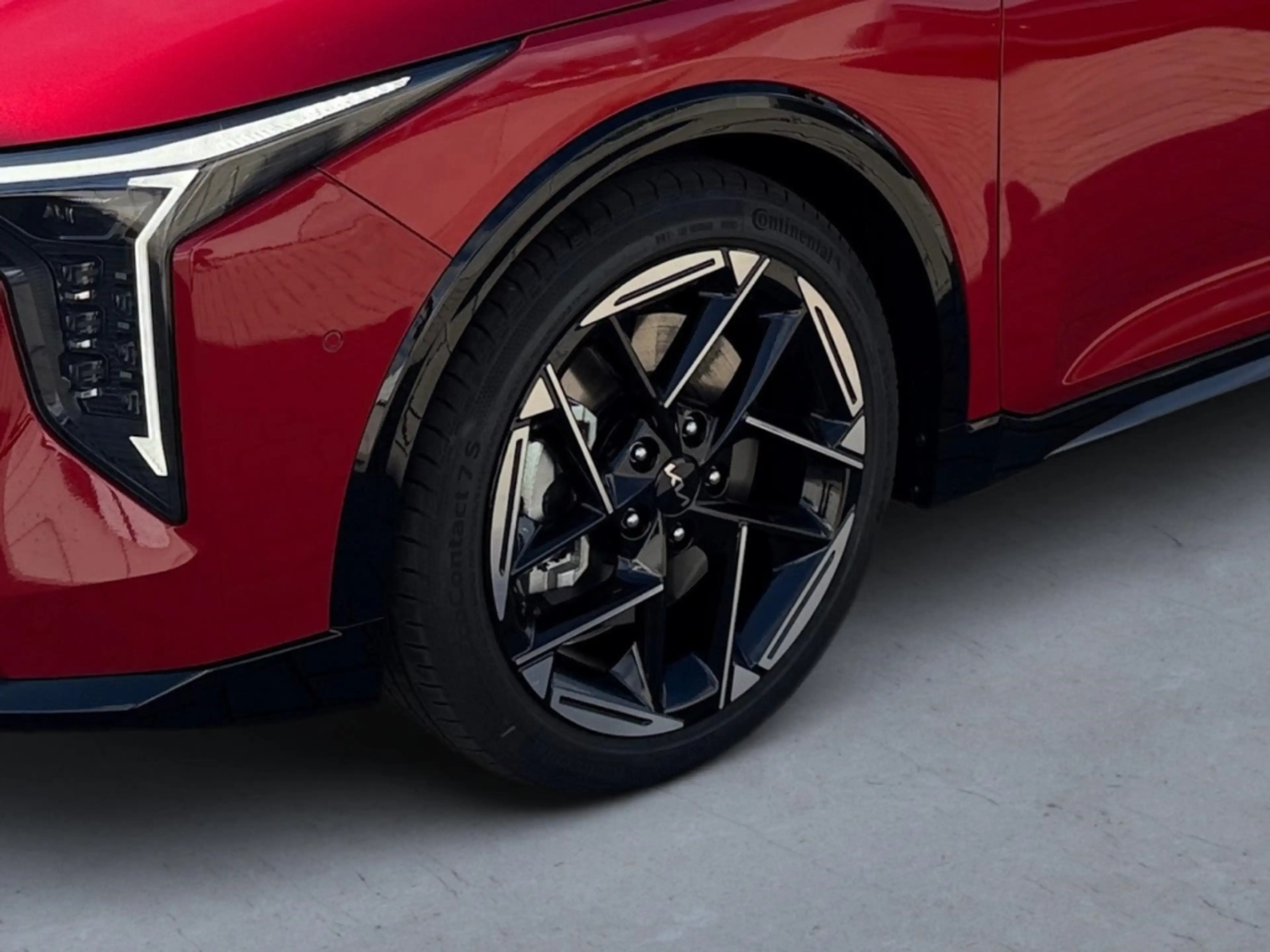 Kia K4 1.6T GT-Line DCT7 Drive Sitz Sound Design 360 Kame — photo 6