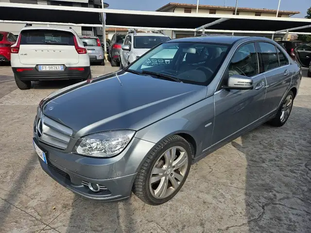 Mercedes-Benz C 220 CDI BlueEFFICIENCY Executive