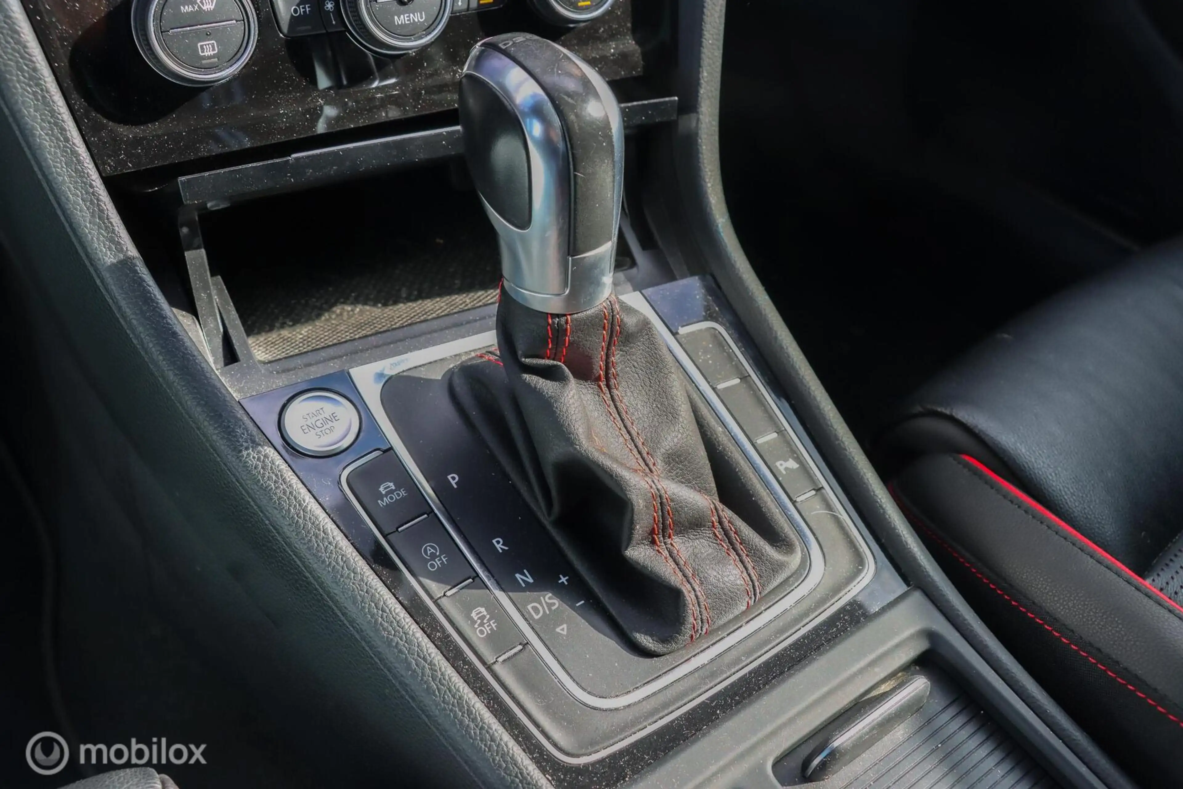 Volkswagen Golf GTI 2.0 TSI Performance|LEDER|PANO|DYNAUDIO|CAMERA|KEY — photo 12