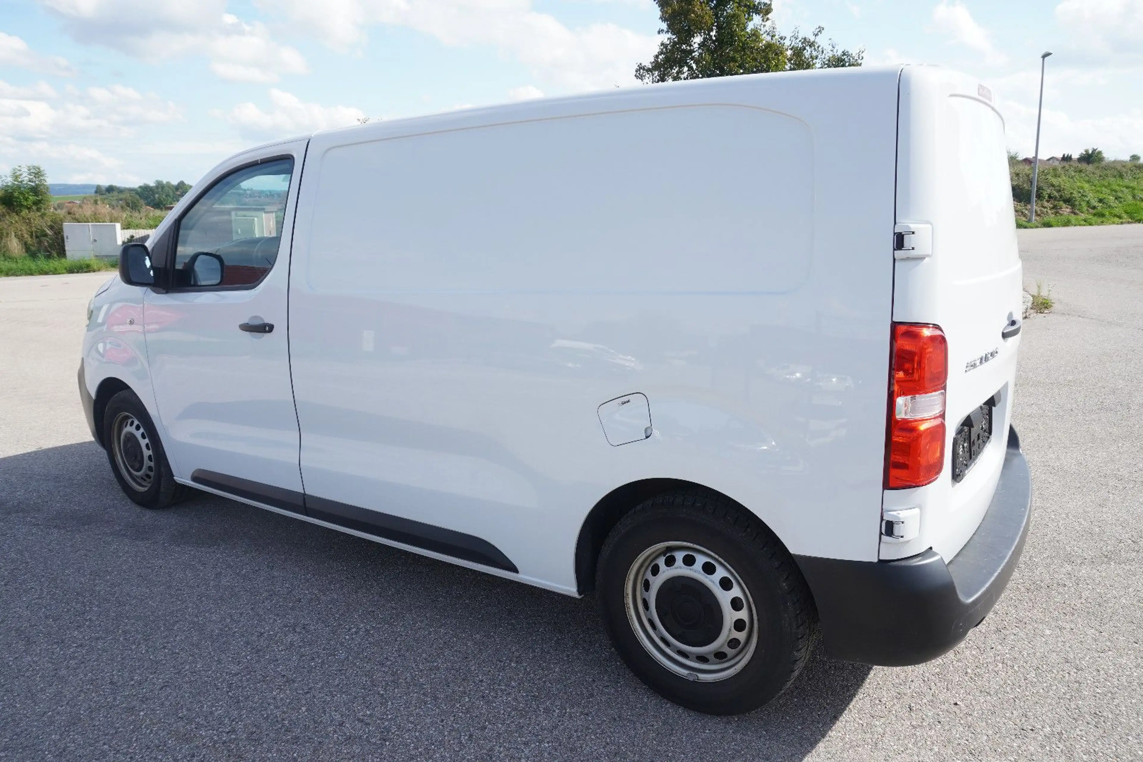 Fiat Scudo Kasten L2 145 Multijet AppLink 3 Sitze — photo 6