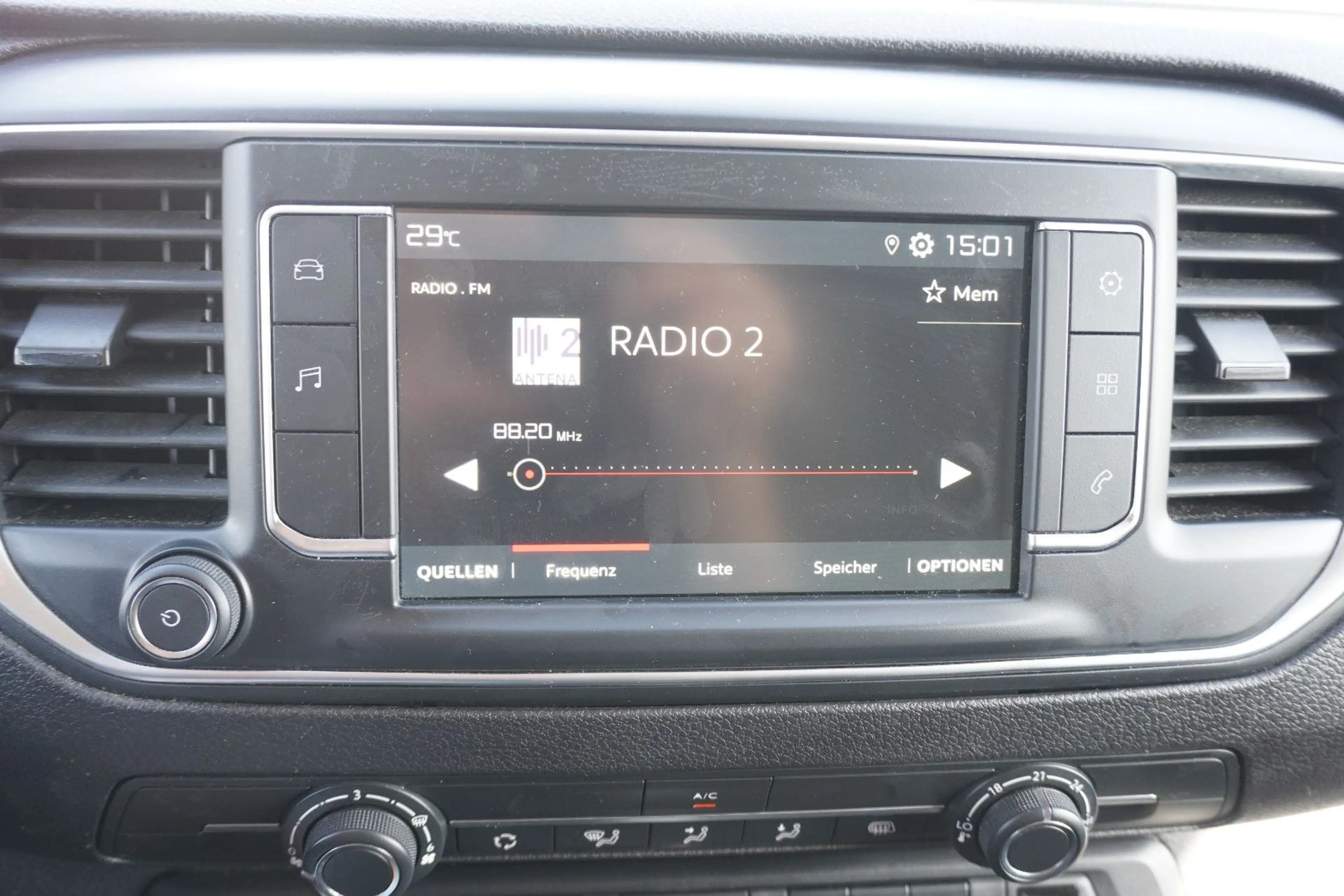 Fiat Scudo Kasten L2 145 Multijet AppLink 3 Sitze — photo 11