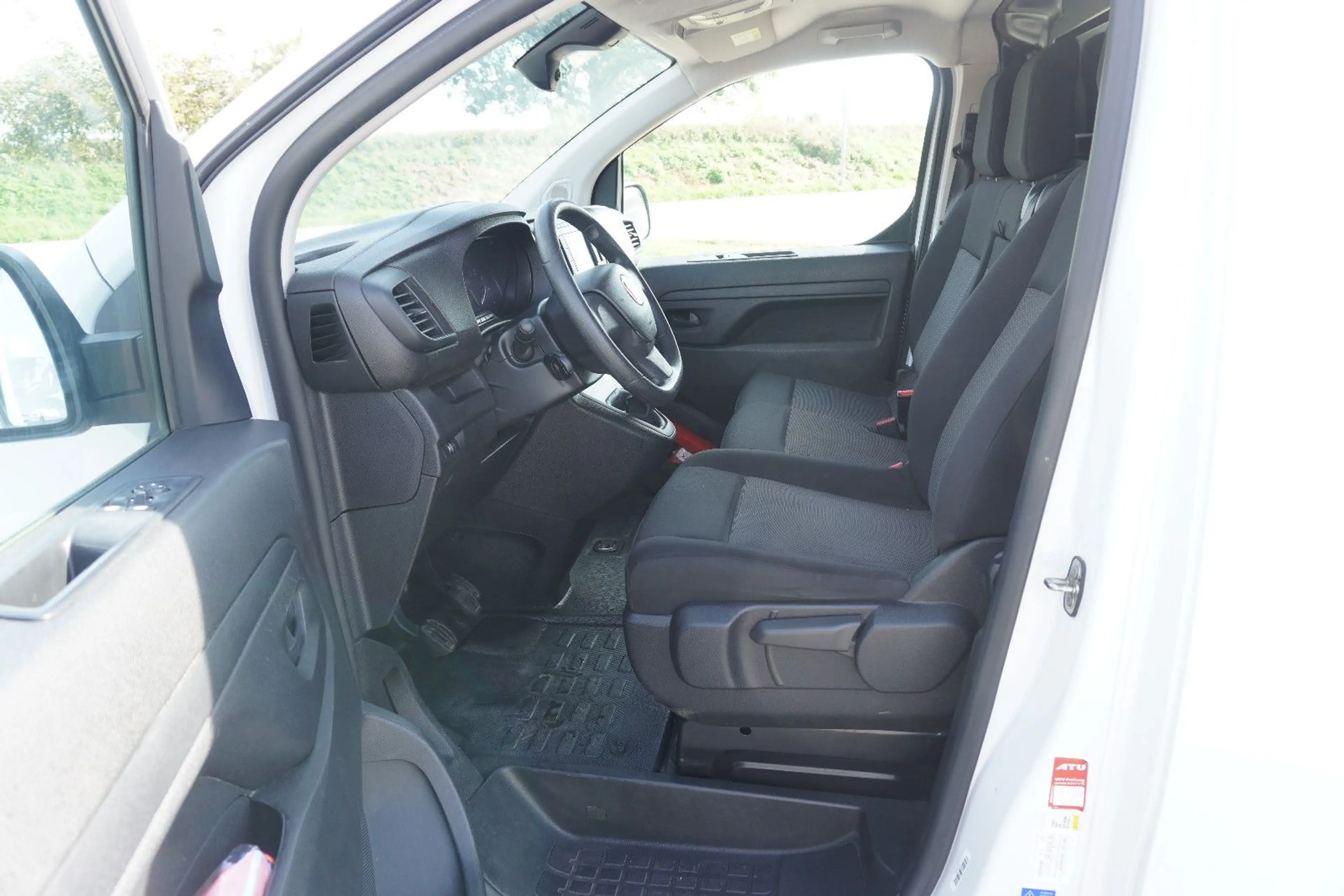 Fiat Scudo Kasten L2 145 Multijet AppLink 3 Sitze — photo 9