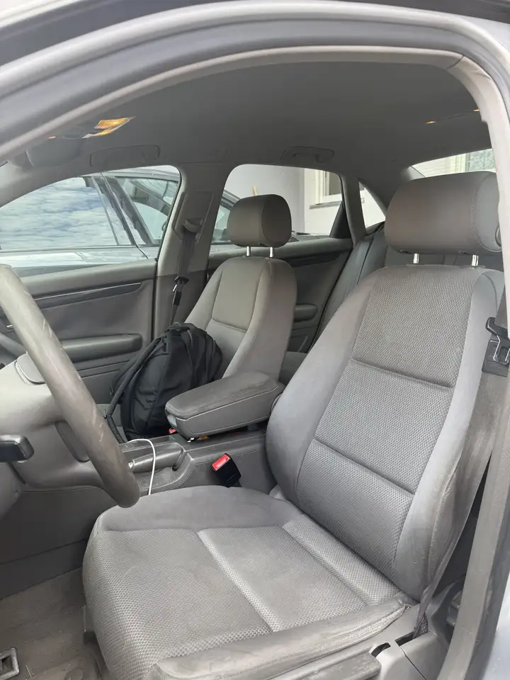 Audi A4 2.0, foto 3