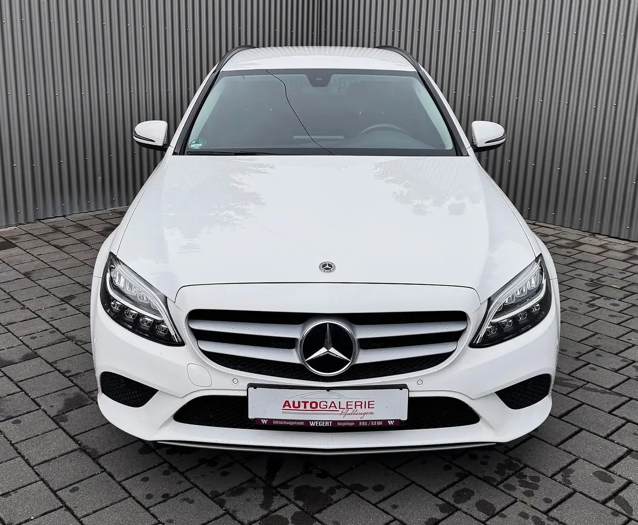Mercedes-Benz C 180 C -Klasse LED R.Kamera SHZ Tempomat Blanc - 2