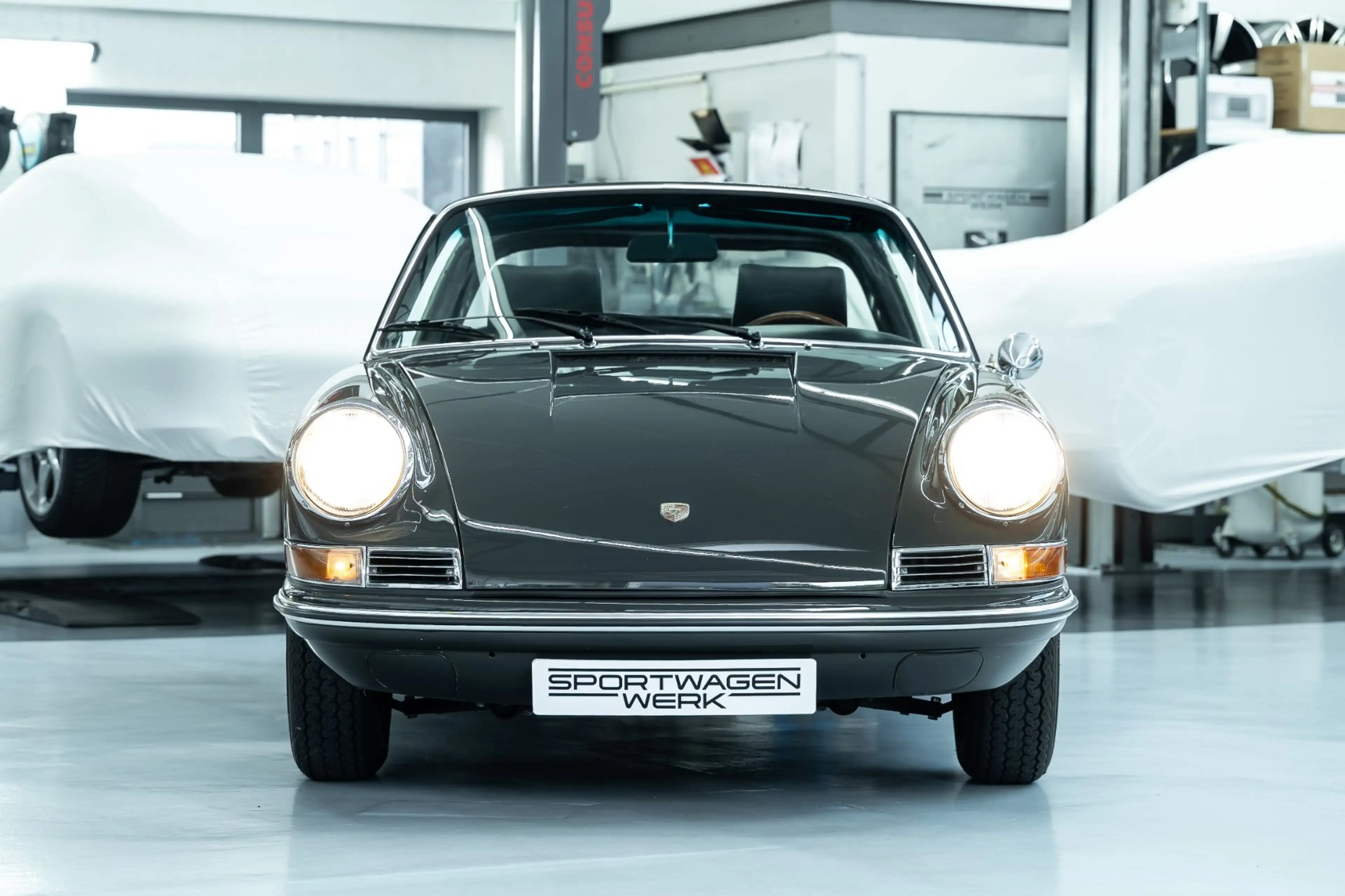 Porsche 911 911 T Targa — photo 2