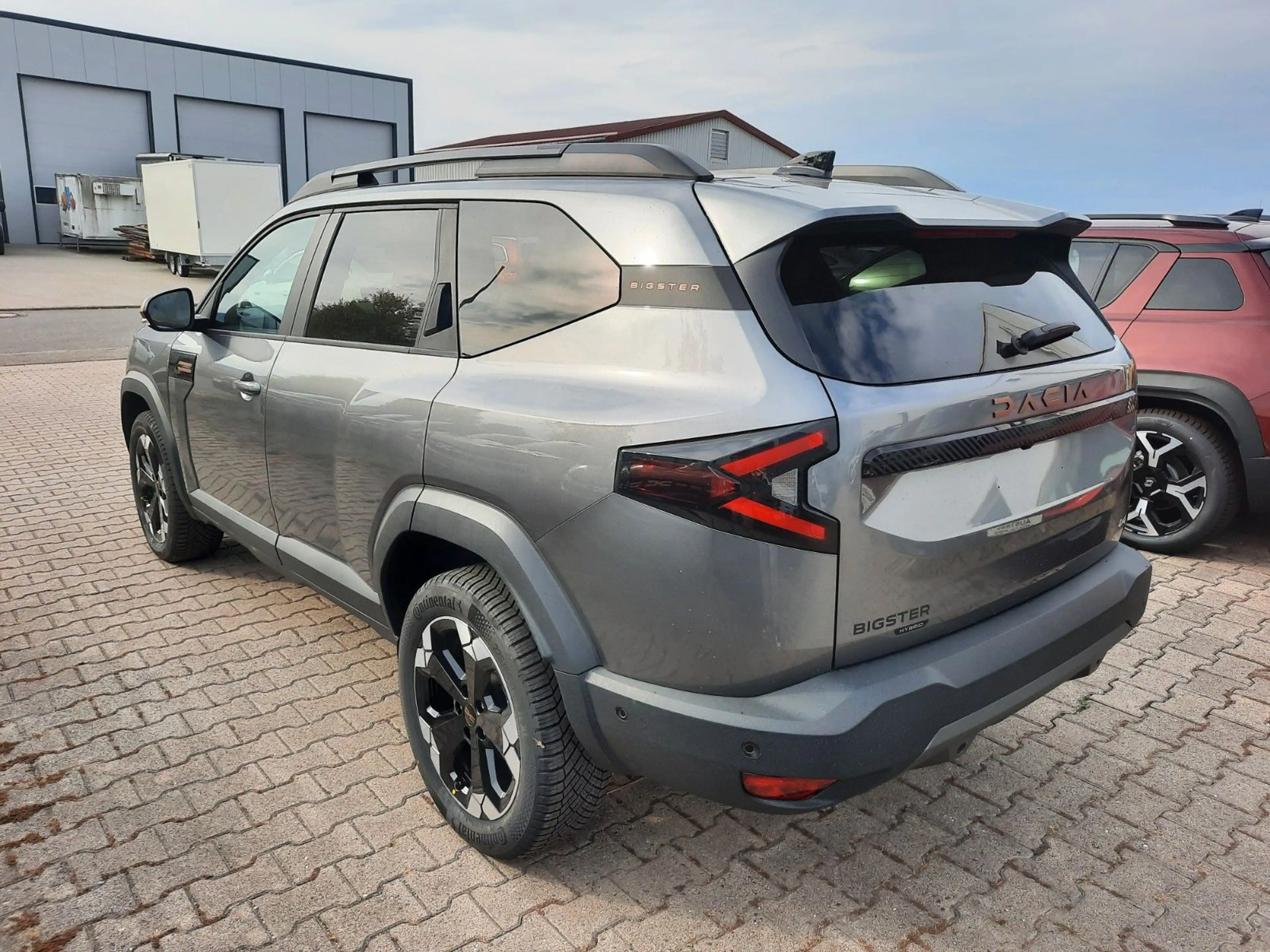 Dacia Bigster Tribrid 150 Extreme 4x4 — photo 6