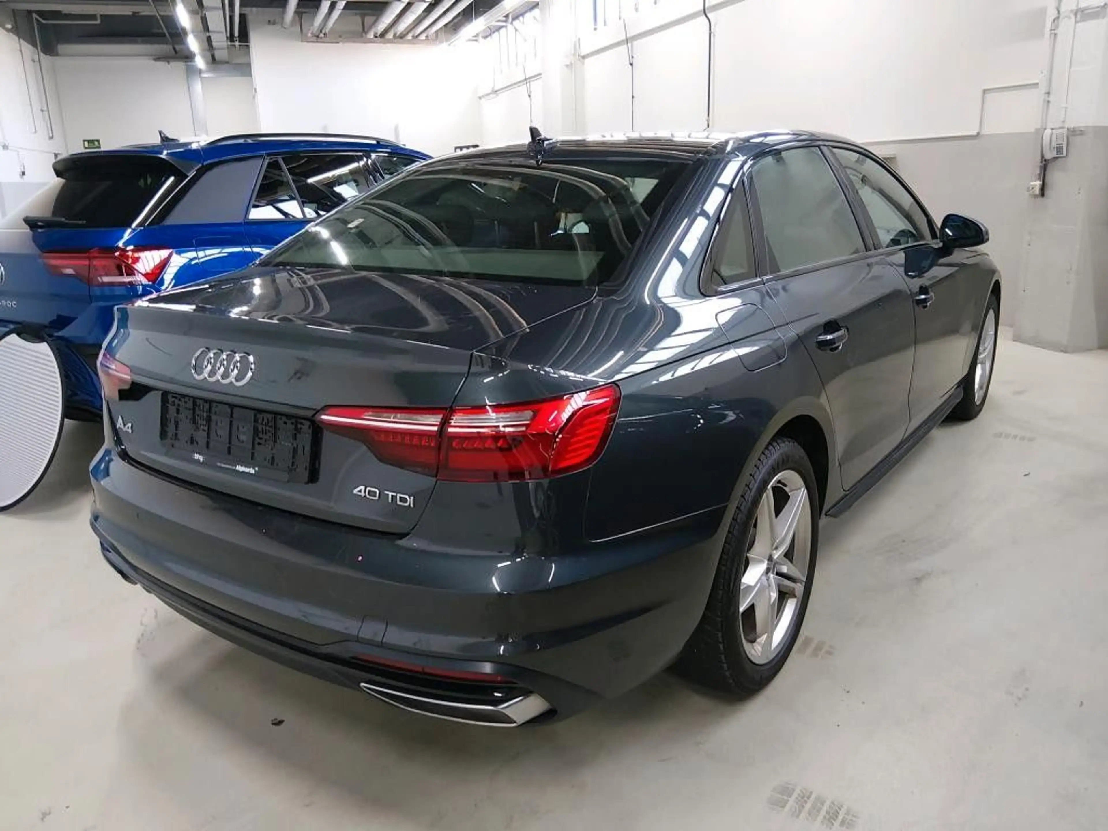 Audi A4 Lim. 40 TDI advanced — photo 3