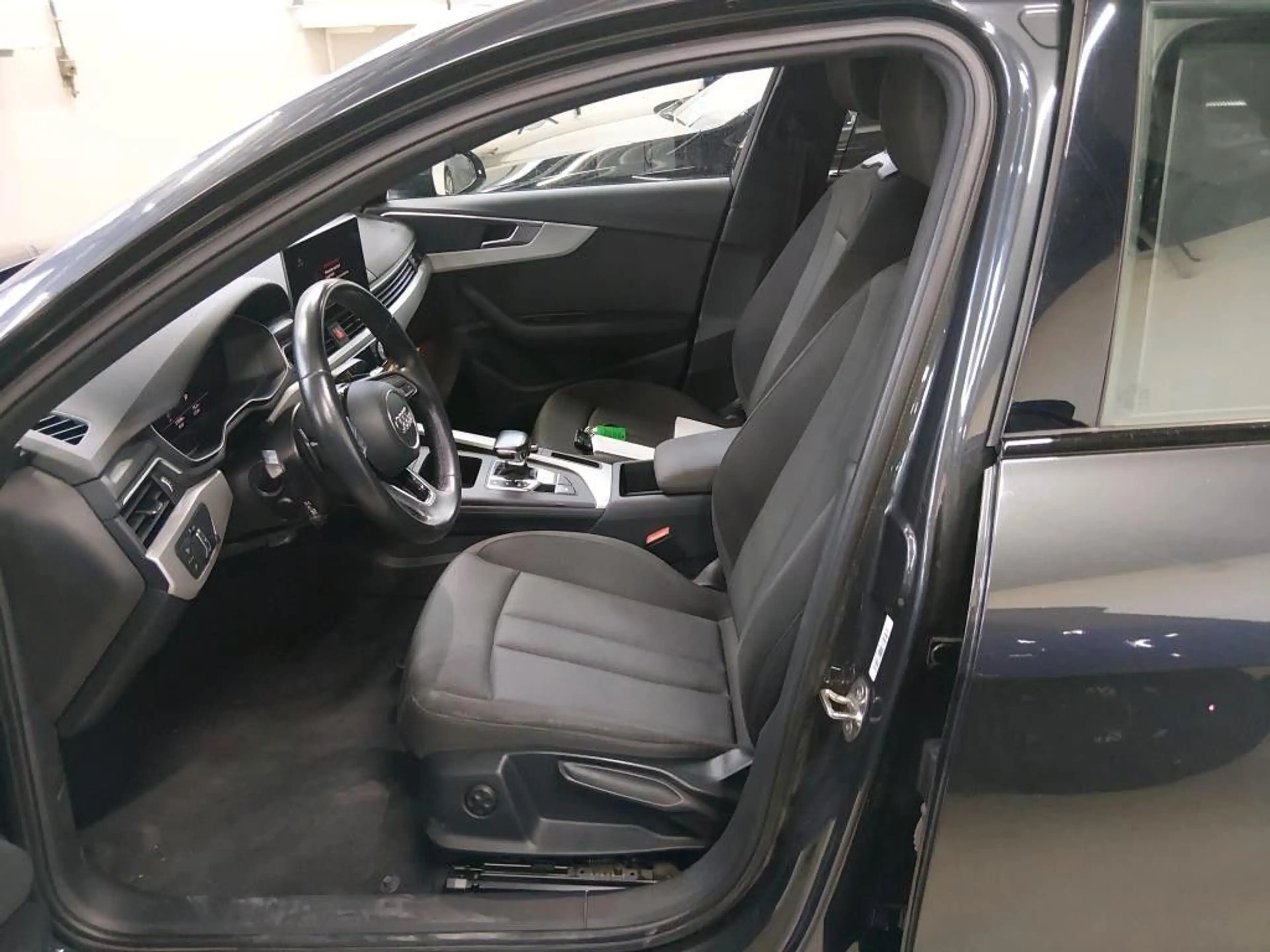 Audi A4 Lim. 40 TDI advanced — photo 6