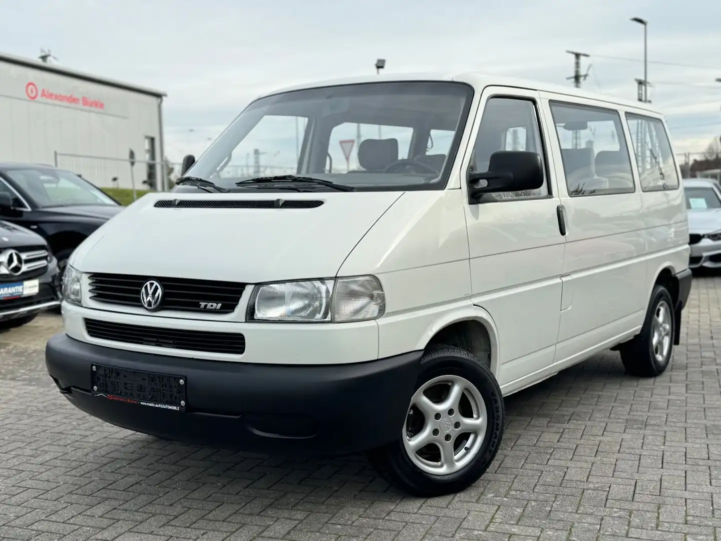 Volkswagen T4 Caravelle 2.5 TDI *Grüne Pl.*8-Sitzer*KLIMA* Weiß - 1