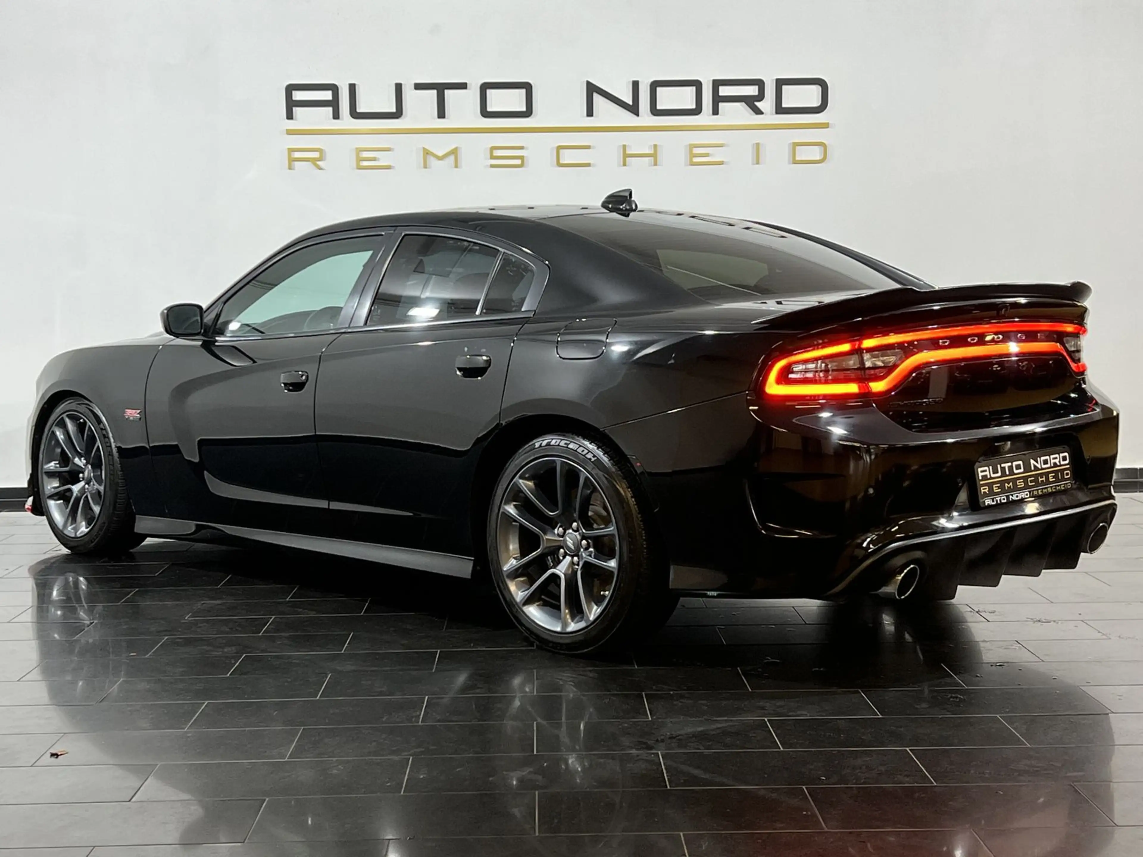 Dodge Charger 6.4 HEMI R/T *Kamera*Alpine*Navi*2.H* — photo 9