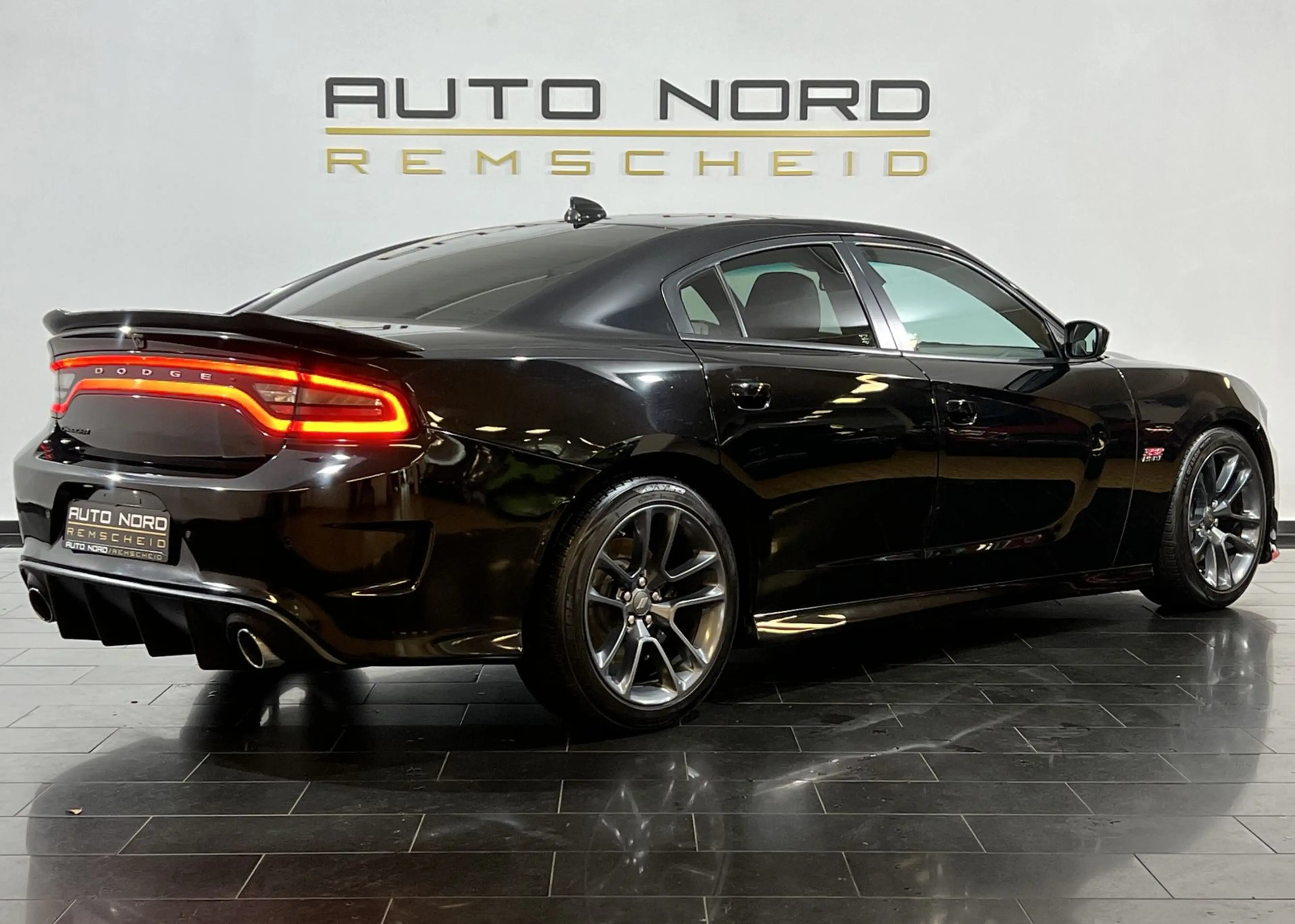 Dodge Charger 6.4 HEMI R/T *Kamera*Alpine*Navi*2.H* — photo 7