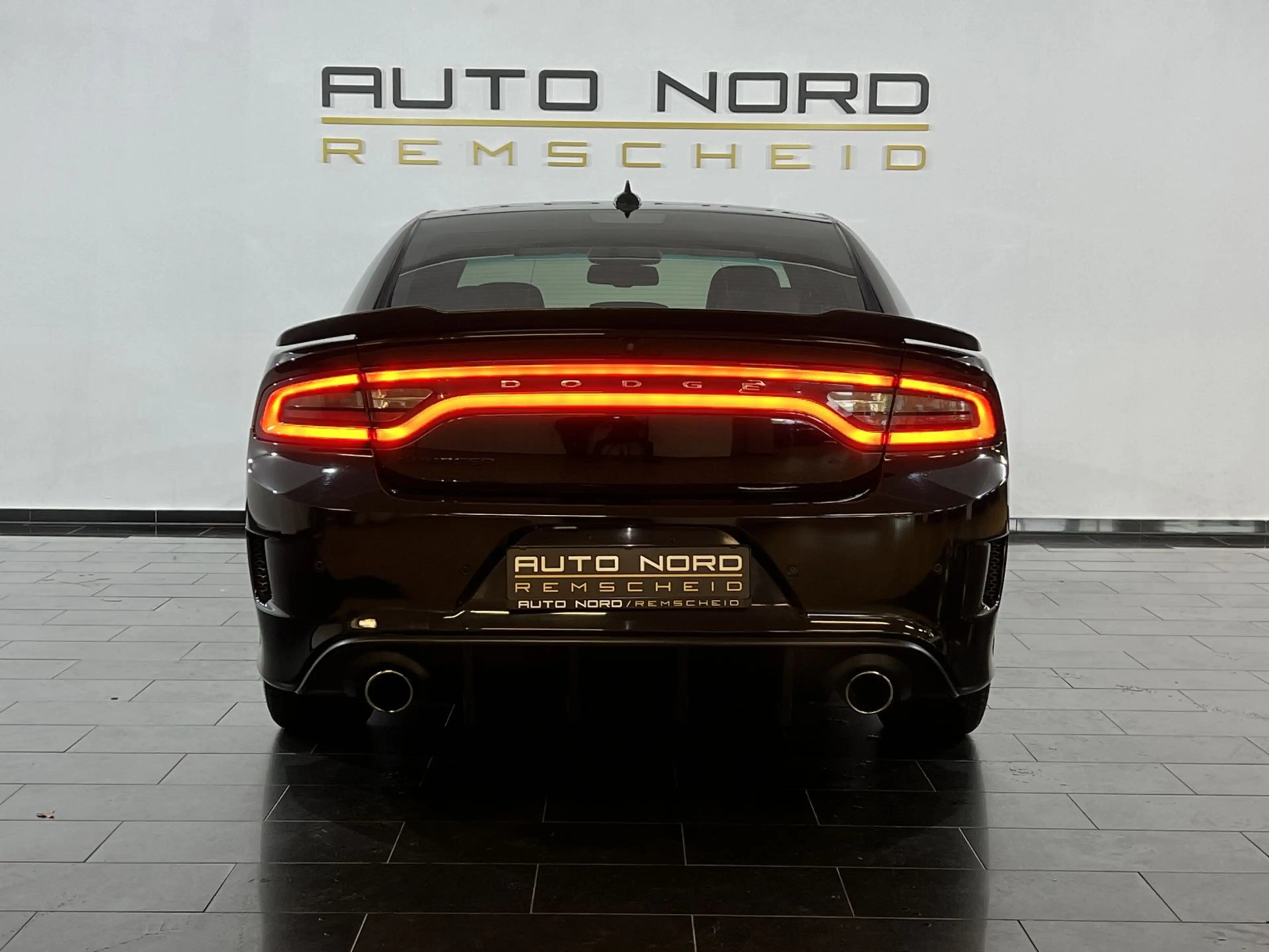 Dodge Charger 6.4 HEMI R/T *Kamera*Alpine*Navi*2.H* — photo 8